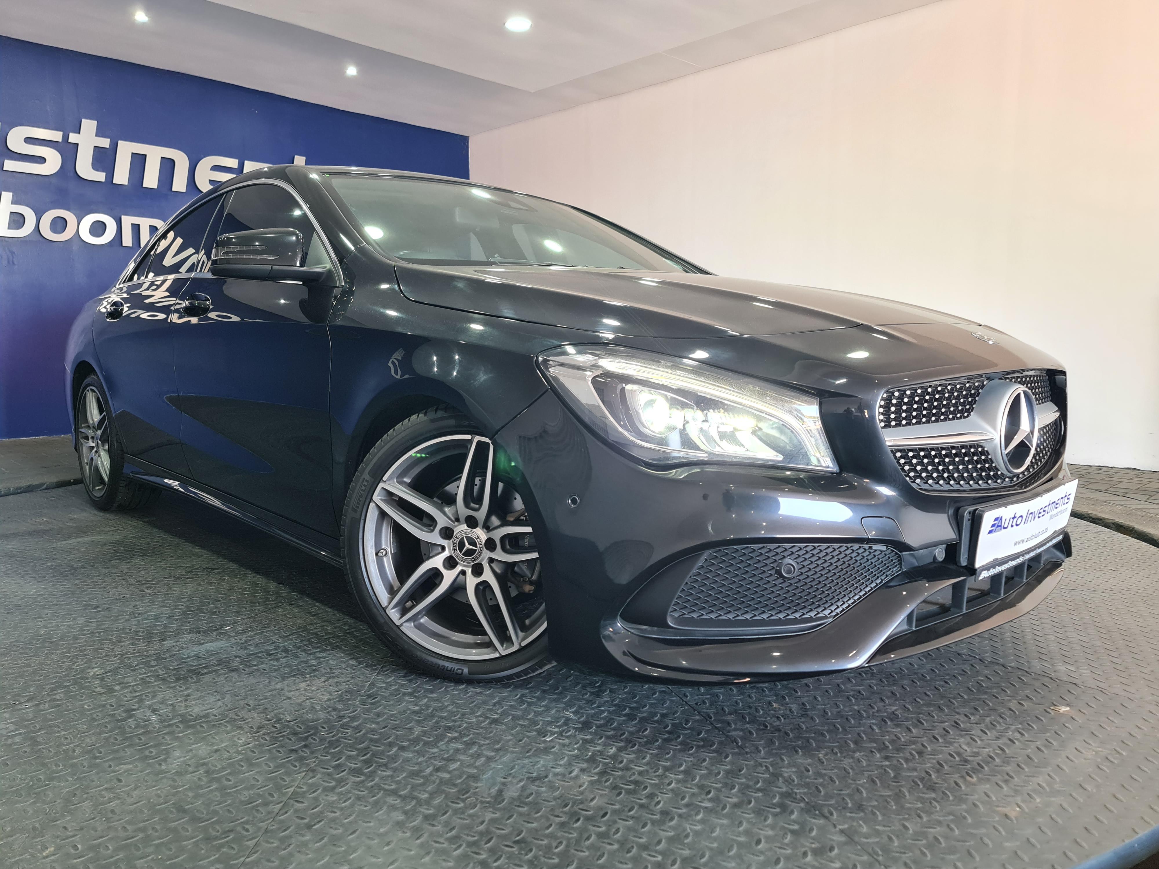 MERCEDES-BENZ CLA 200 AMG A/T