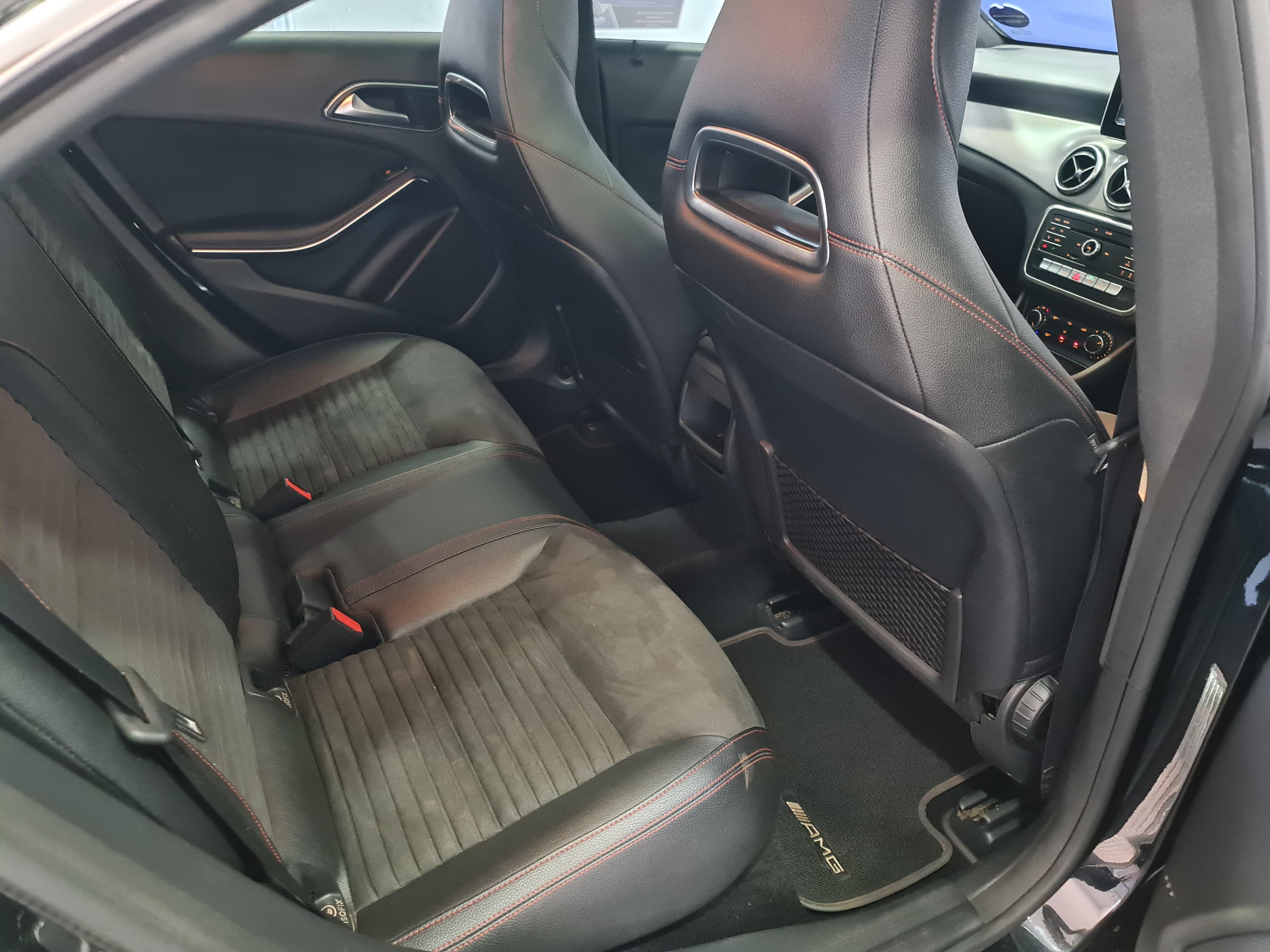 MERCEDES-BENZ CLA 200 AMG A/T