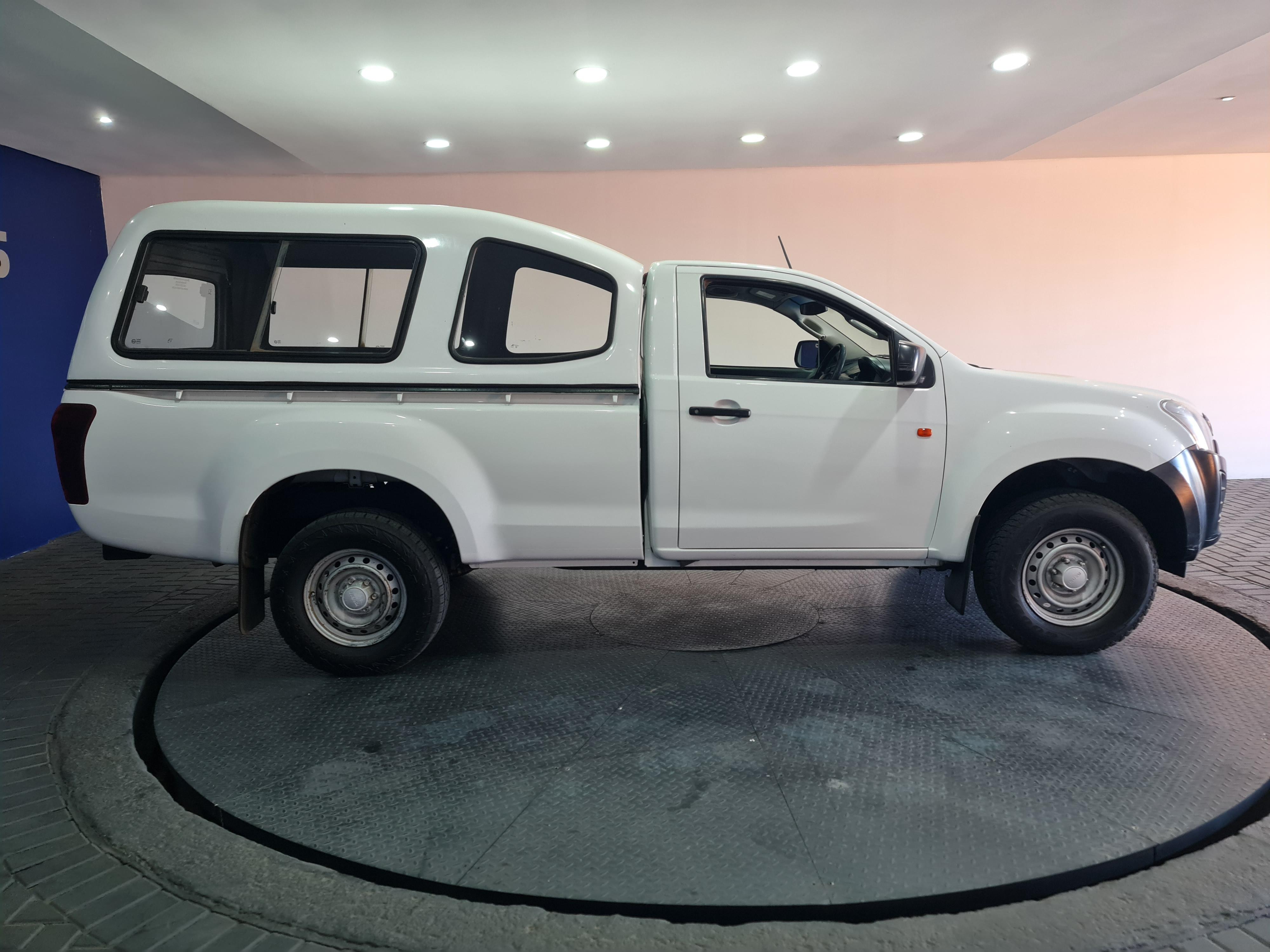 ISUZU D-MAX 250C FLEETSIDE S/C C/C