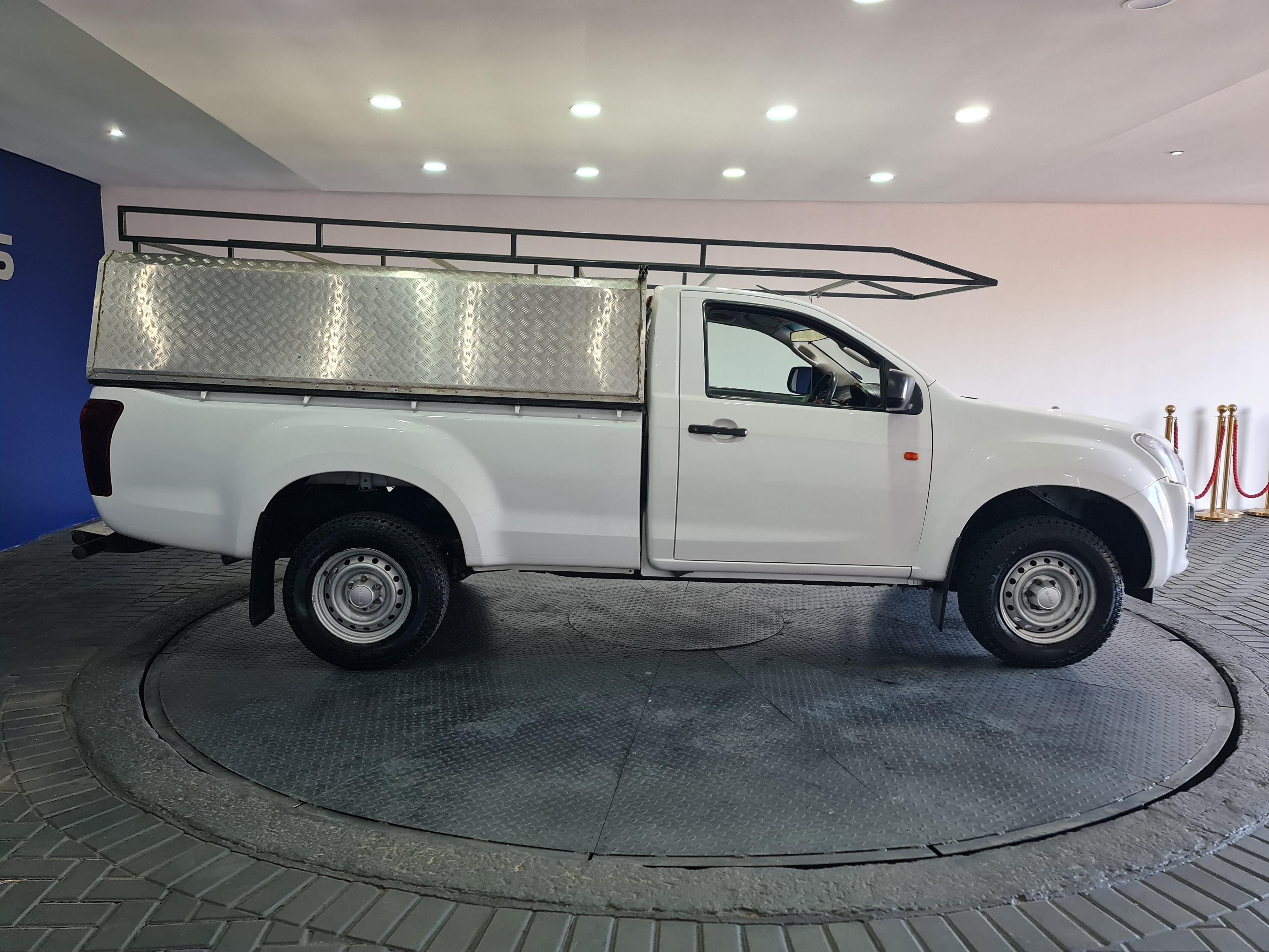 ISUZU D-MAX 250 HO FLEETSIDE S/C P/U