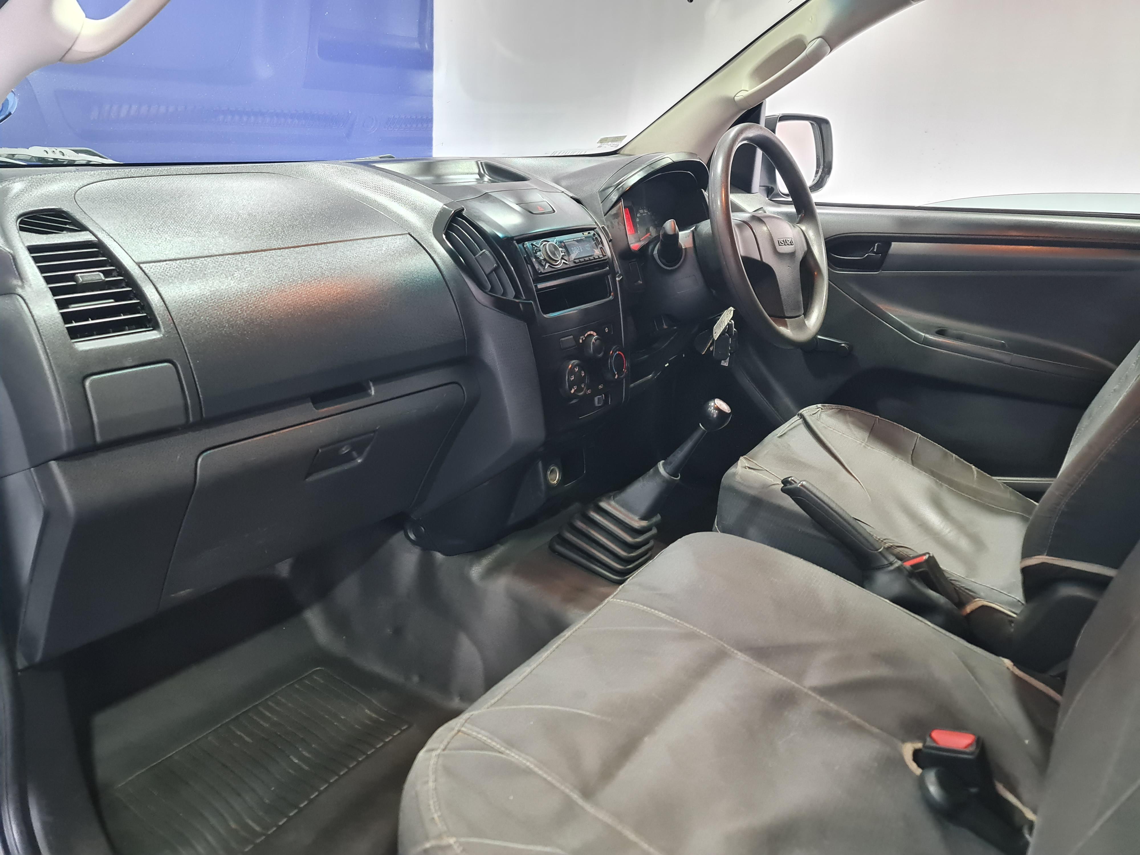 ISUZU D-MAX 250 HO FLEETSIDE S/C P/U