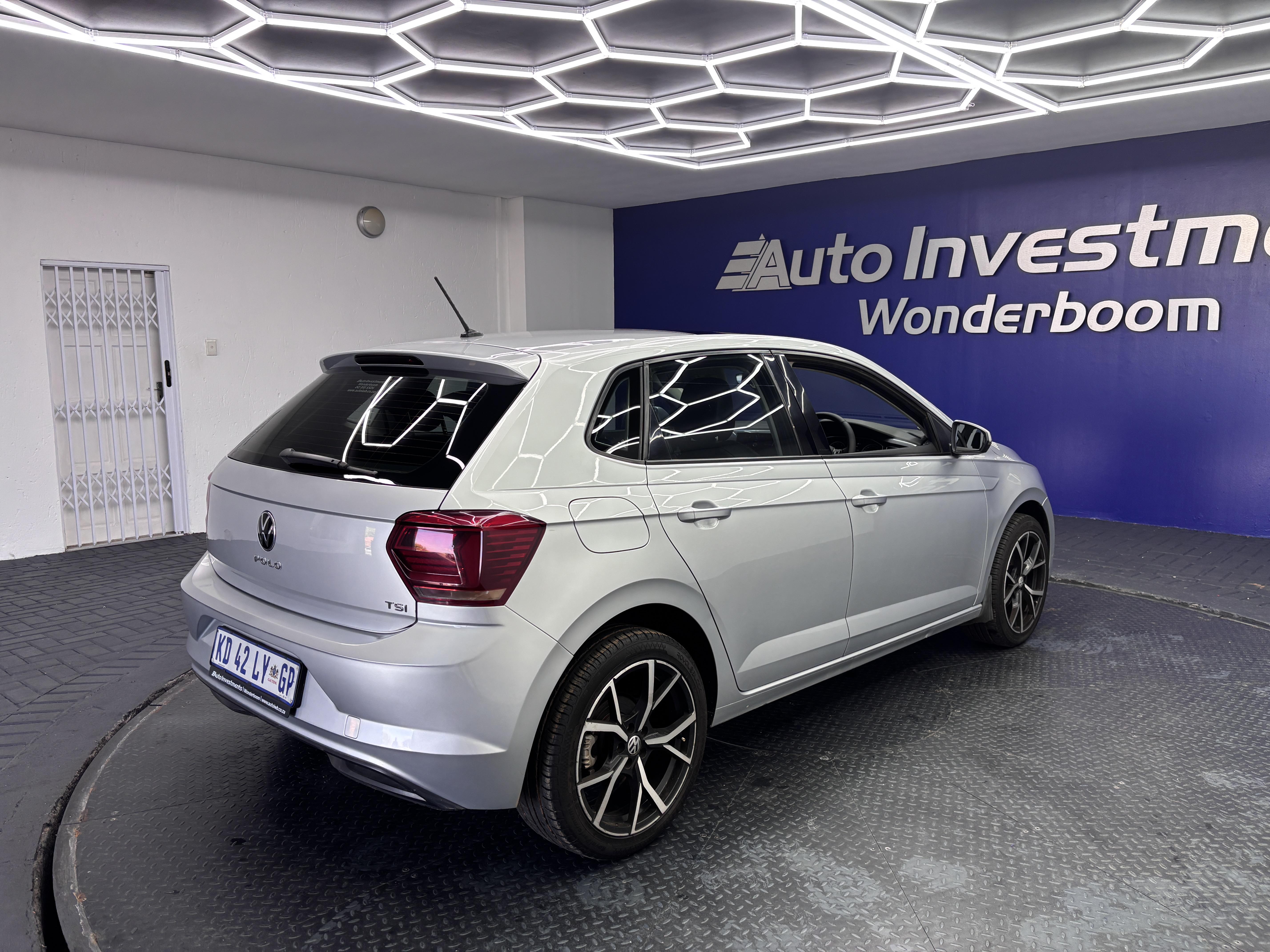 VOLKSWAGEN POLO 1.0 TSI HIGHLINE DSG (85KW)