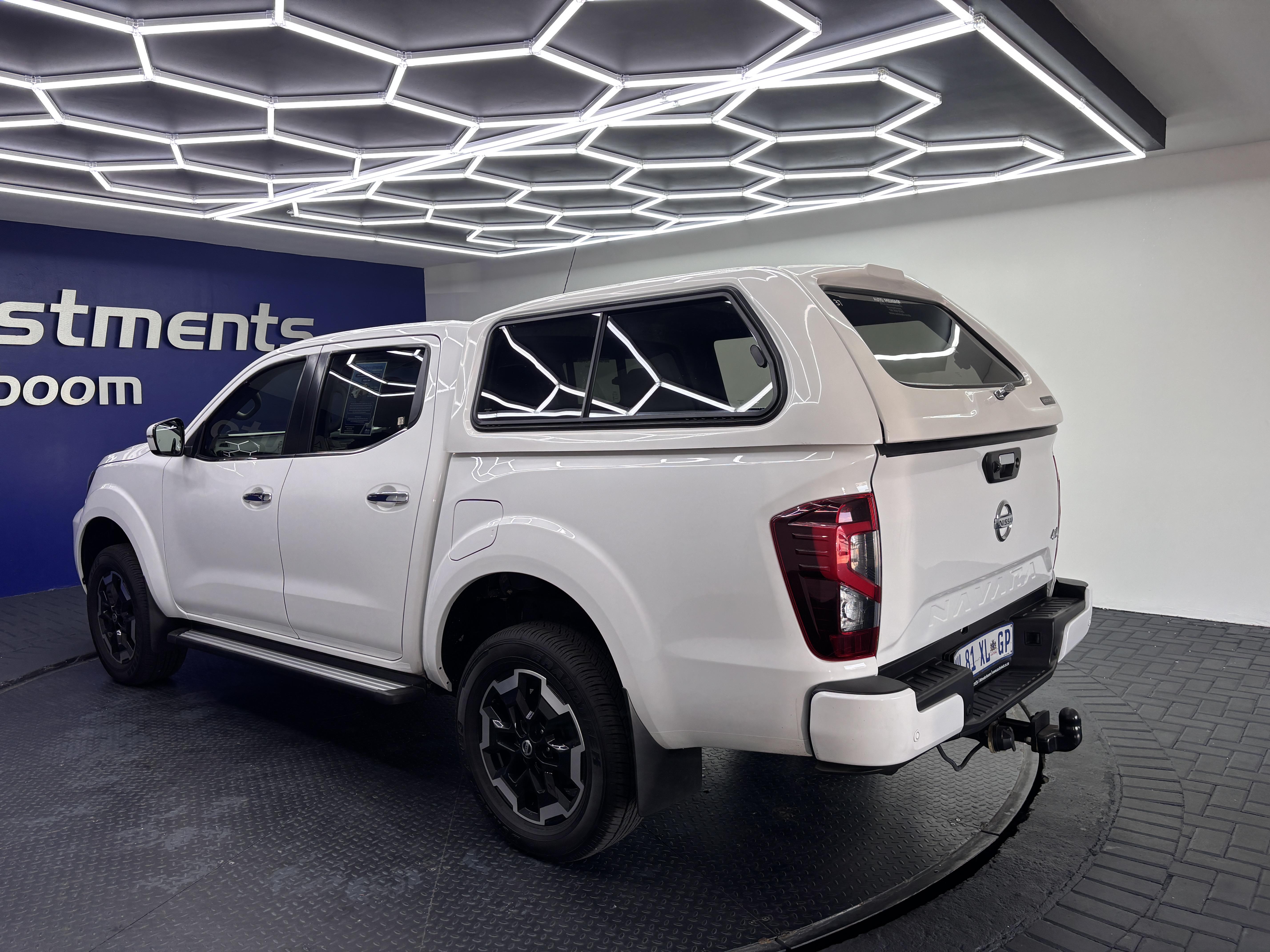 NISSAN NAVARA 2.5DDTI LE 4X4 A/T D/C P/U