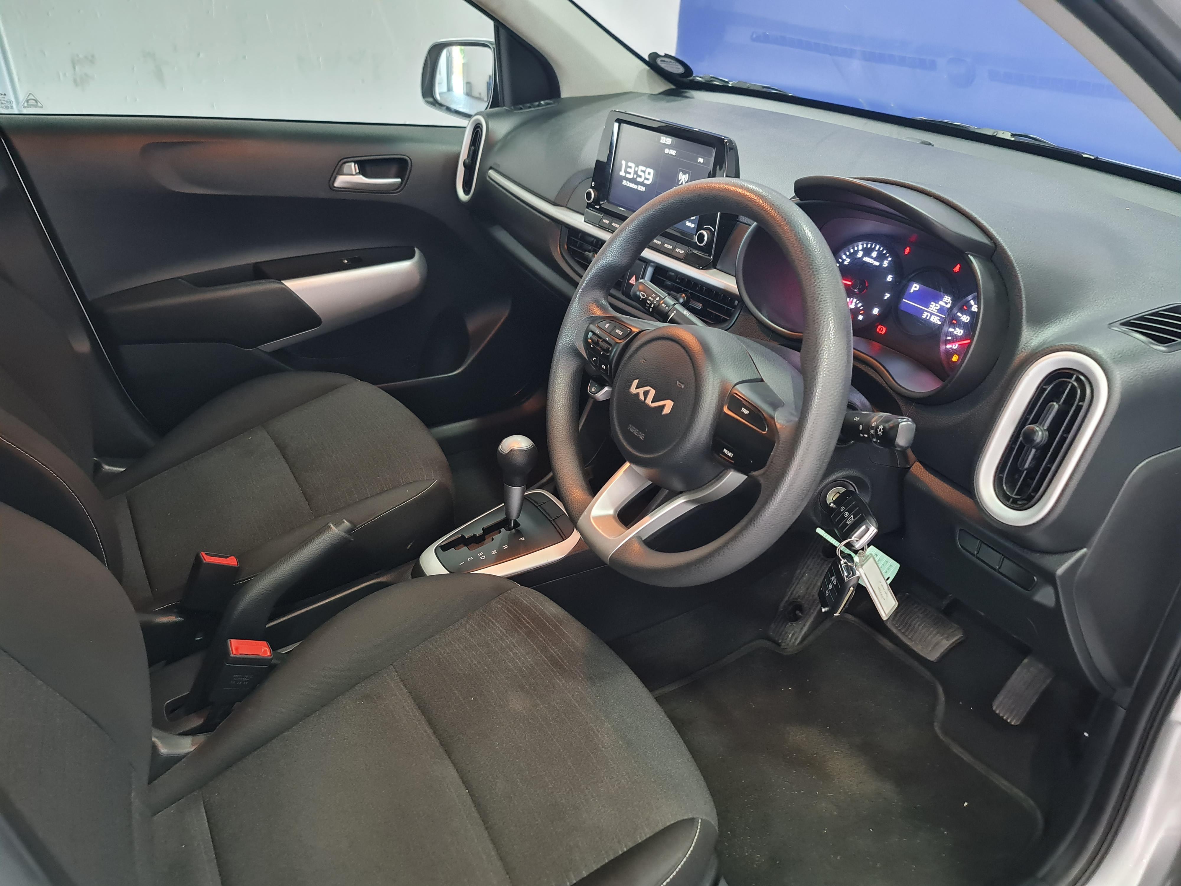 KIA PICANTO 1.0 STREET A/T