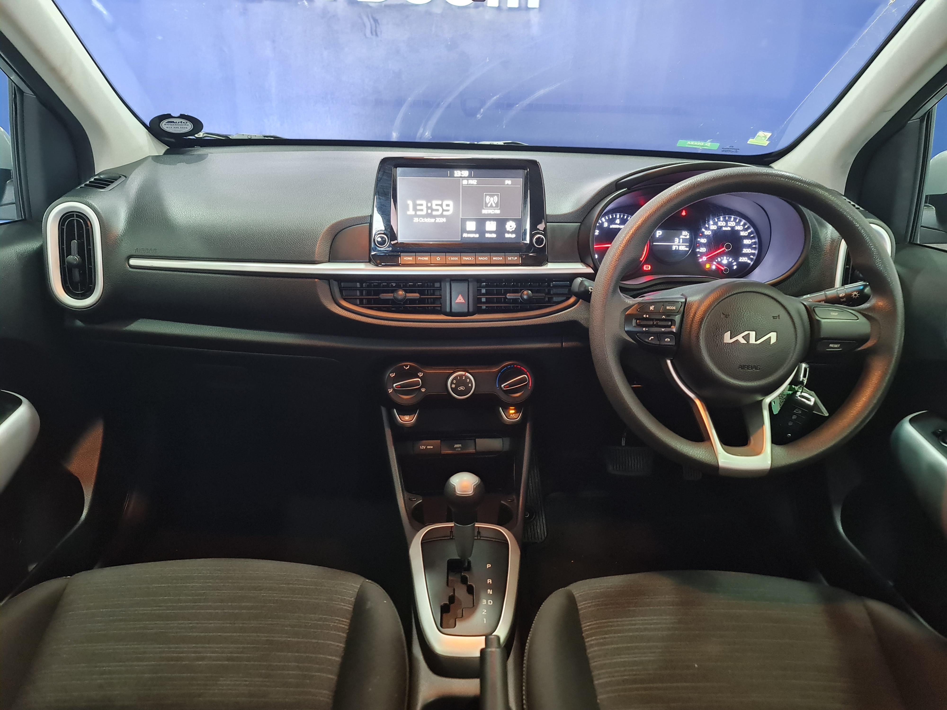 KIA PICANTO 1.0 STREET A/T