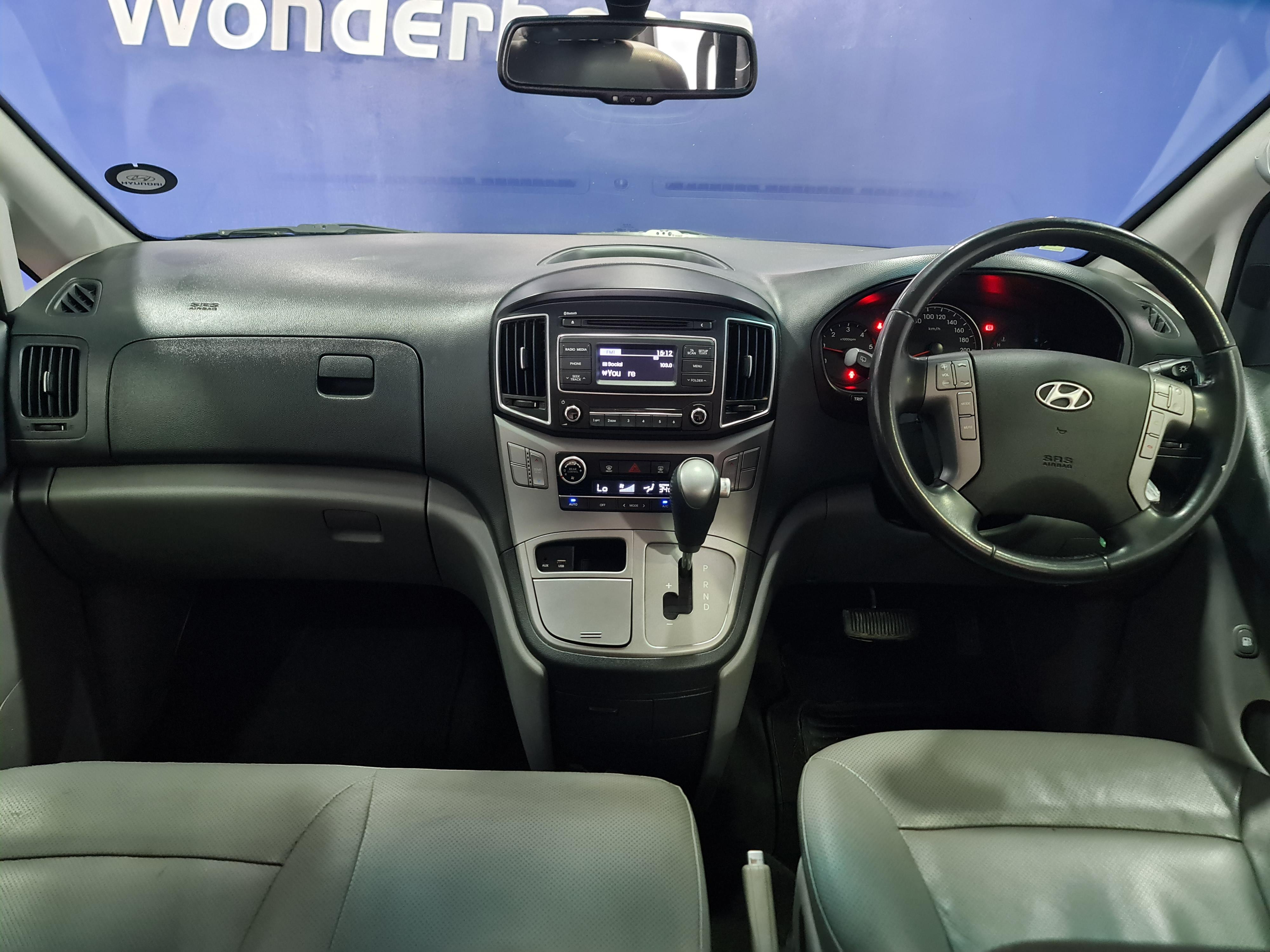 HYUNDAI H-1 2.5 CRDI A/T/ 2.5 ELITE A/T