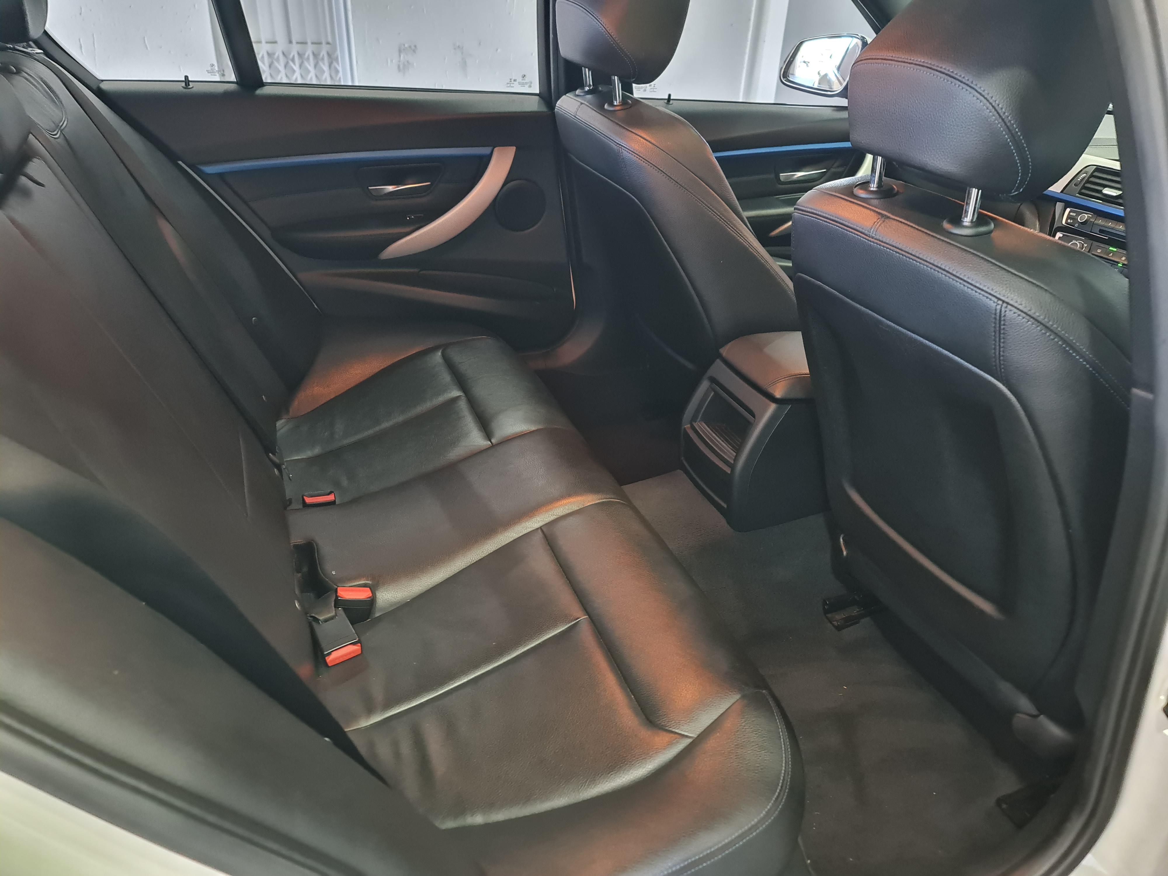 BMW 3 SERIES 318I M SPORT A/T (F30)
