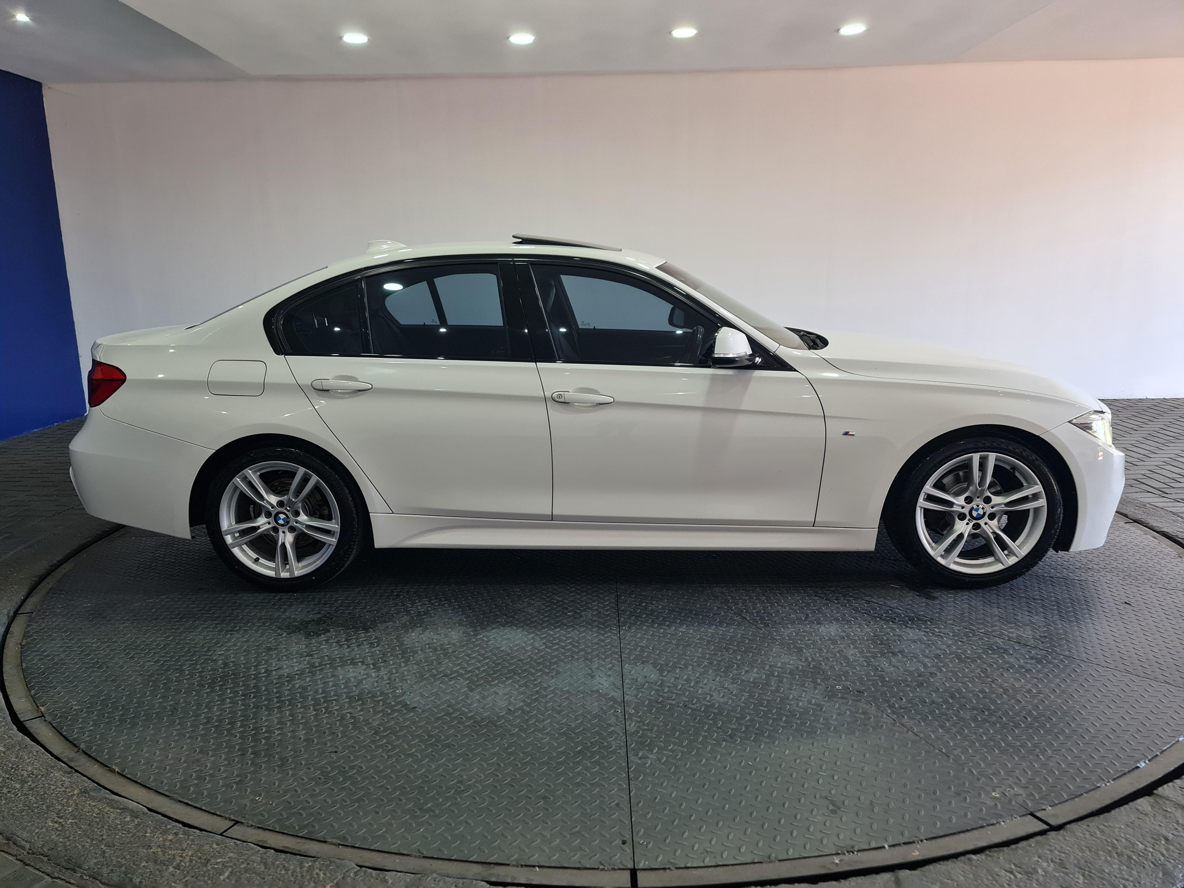BMW 3 SERIES 318I M SPORT A/T (F30)