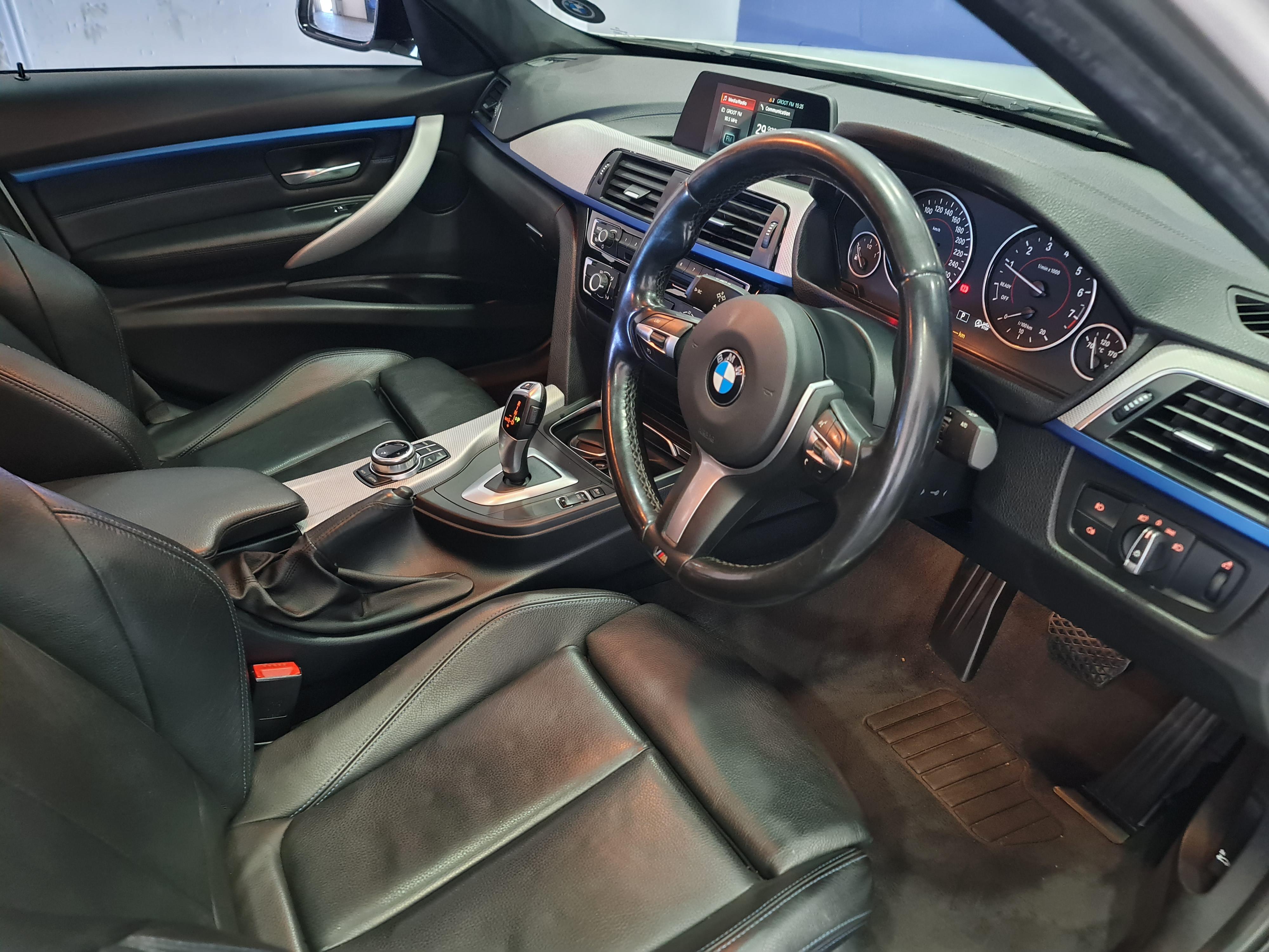 BMW 3 SERIES 318I M SPORT A/T (F30)