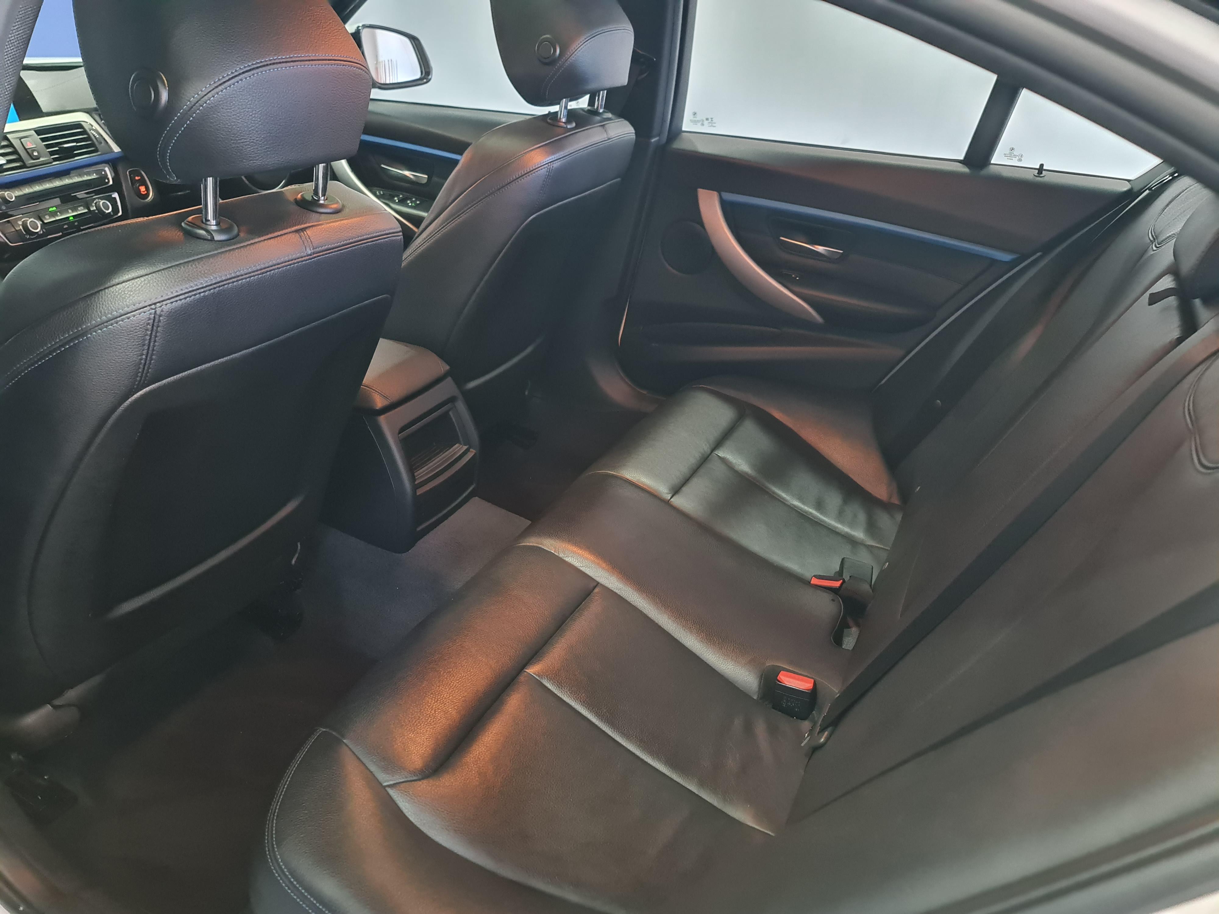 BMW 3 SERIES 318I M SPORT A/T (F30)