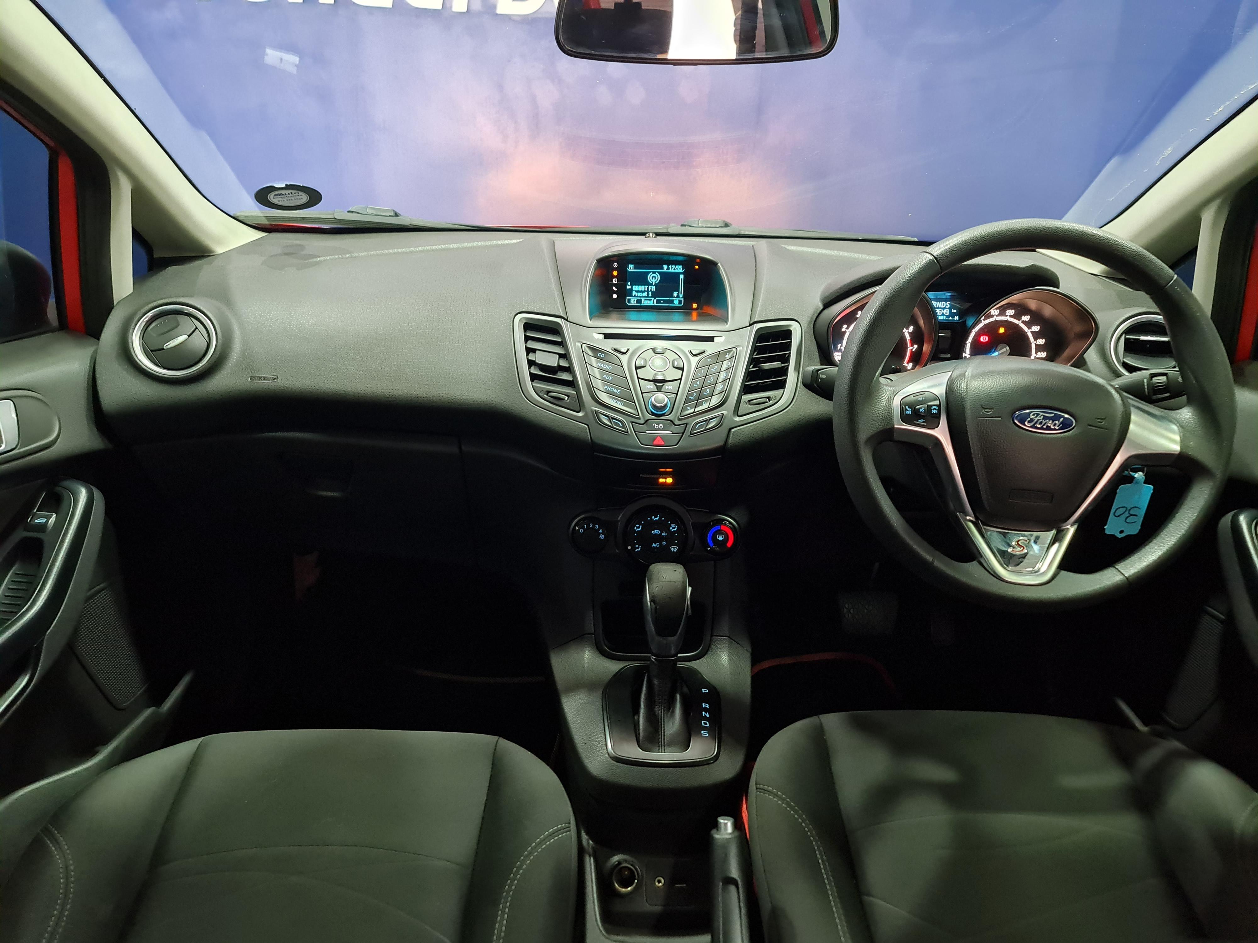 FORD FIESTA 1.0 ECOBOOST TREND POWERSHIFT 5DR