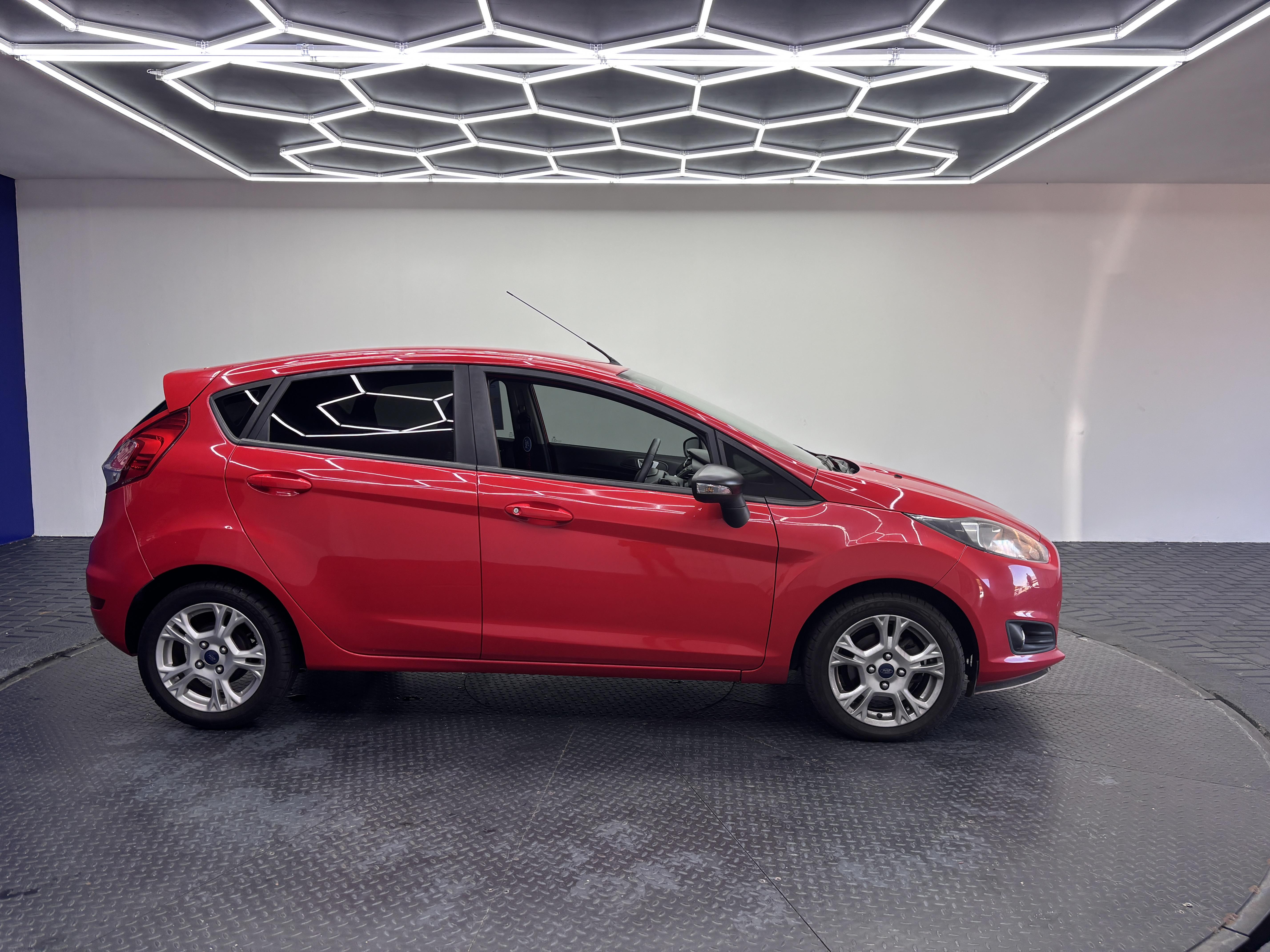 FORD FIESTA 1.0 ECOBOOST TREND POWERSHIFT 5DR