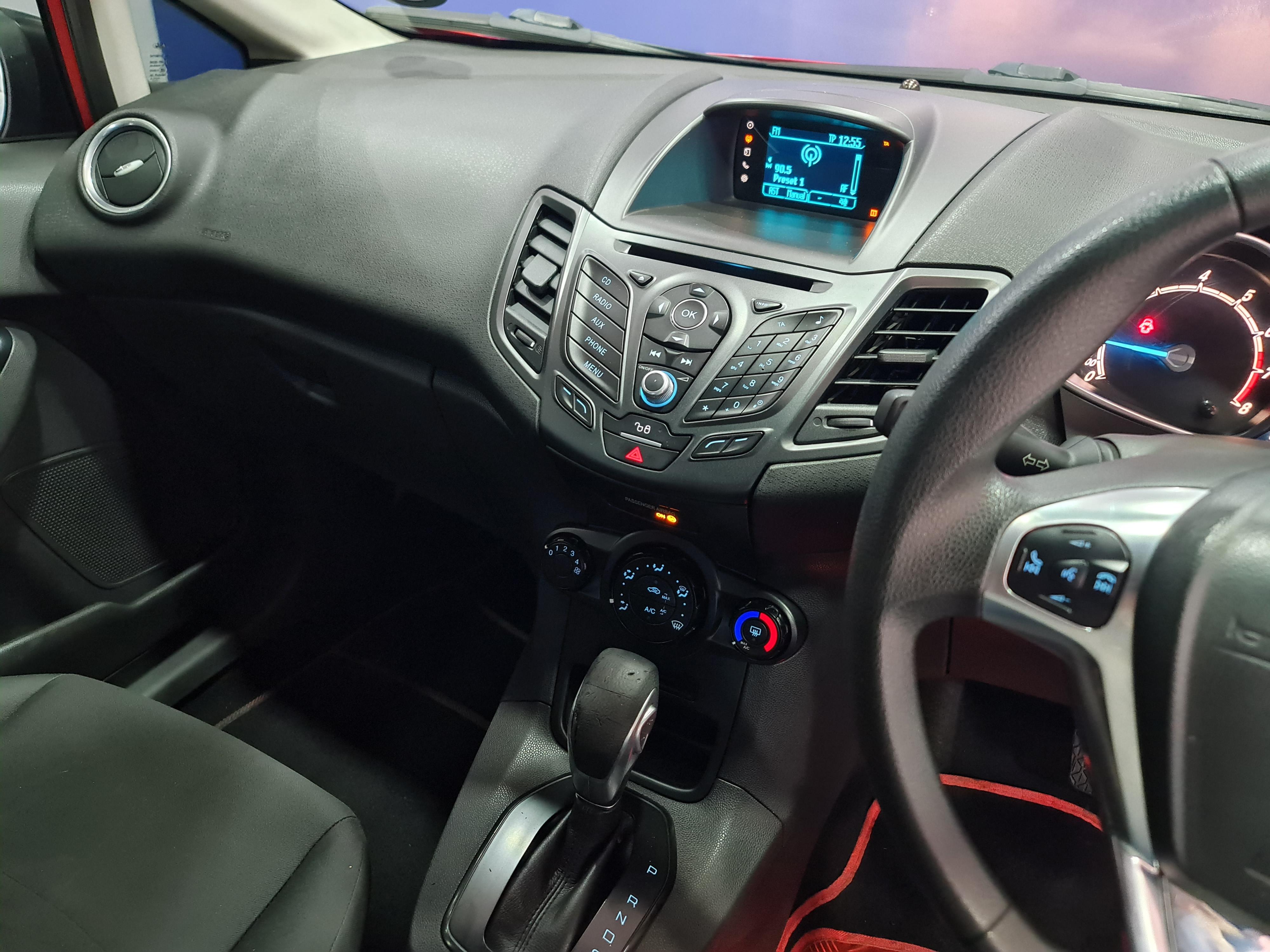 FORD FIESTA 1.0 ECOBOOST TREND POWERSHIFT 5DR