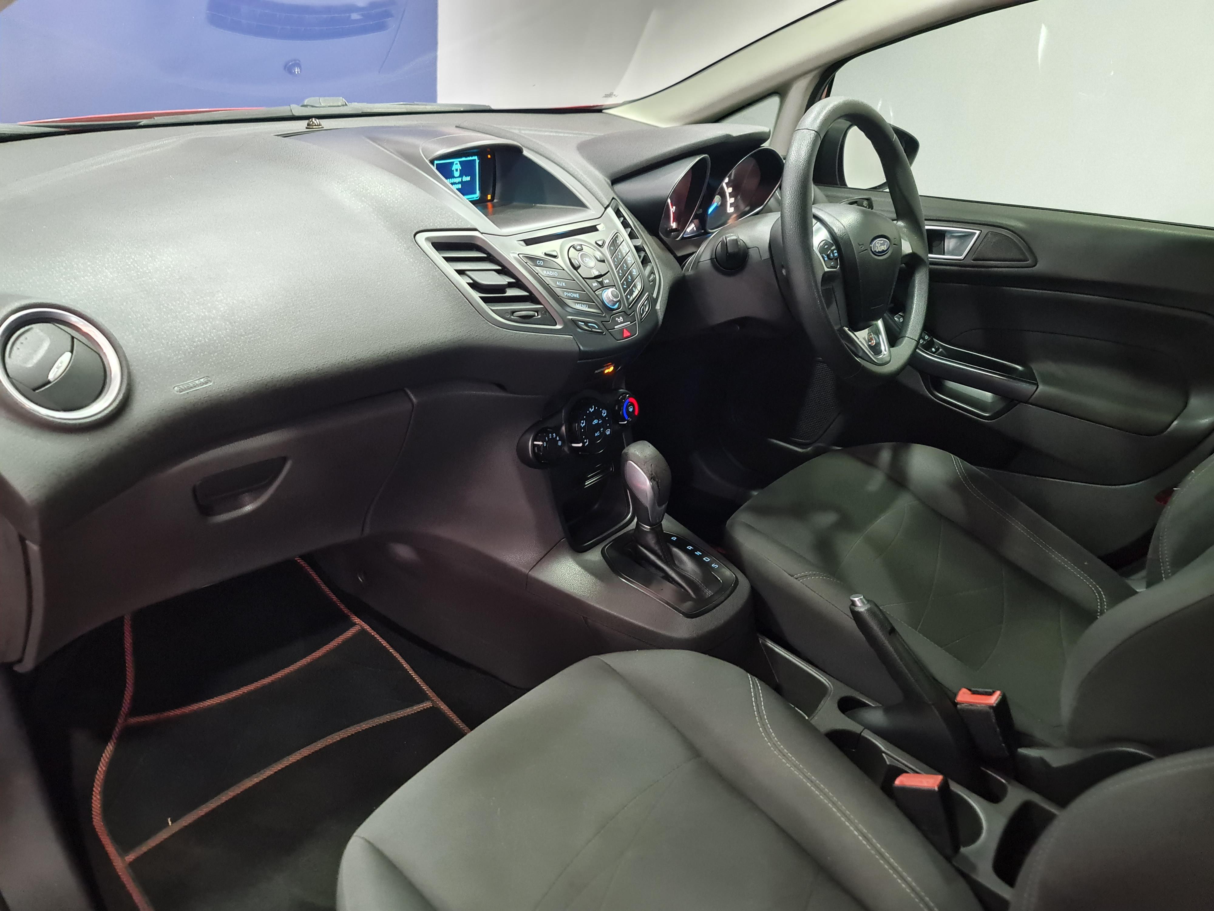 FORD FIESTA 1.0 ECOBOOST TREND POWERSHIFT 5DR