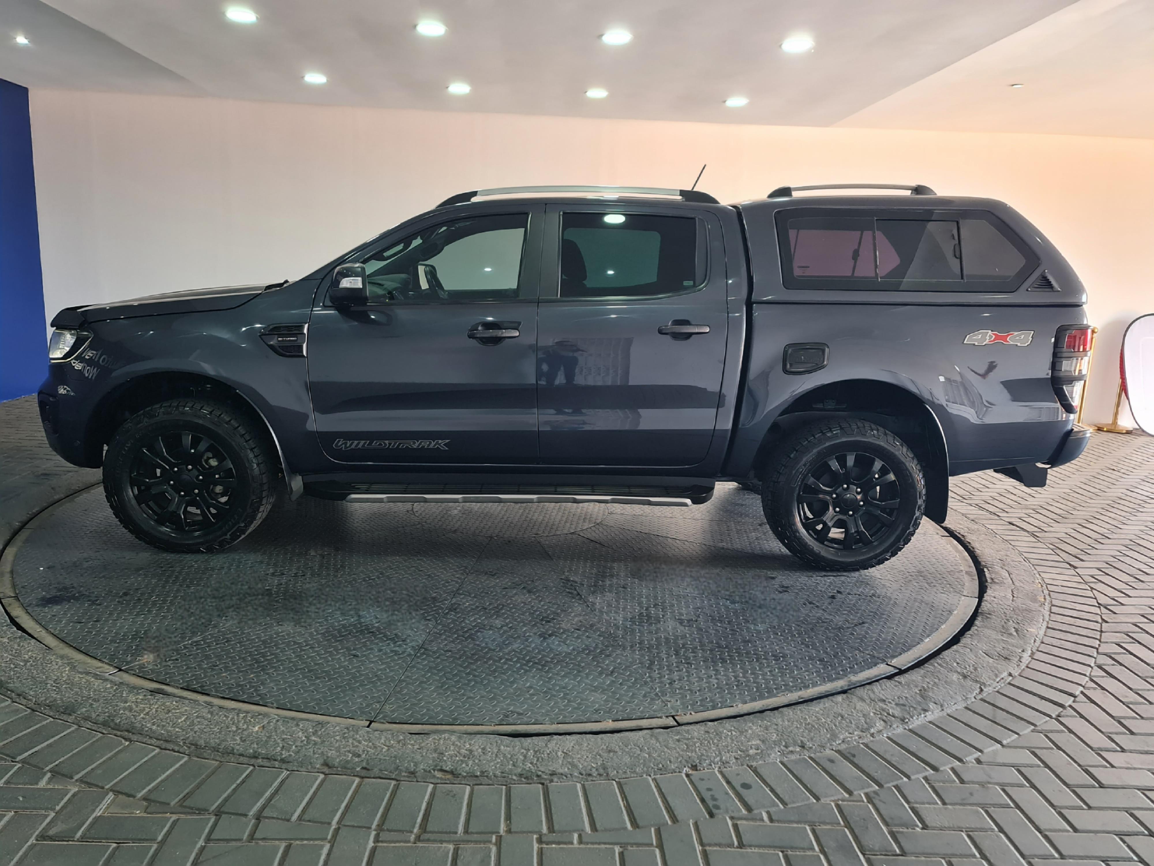 FORD RANGER 2.0D BI-TURBO WILDTRAK 4X4 A/T P/U D/C