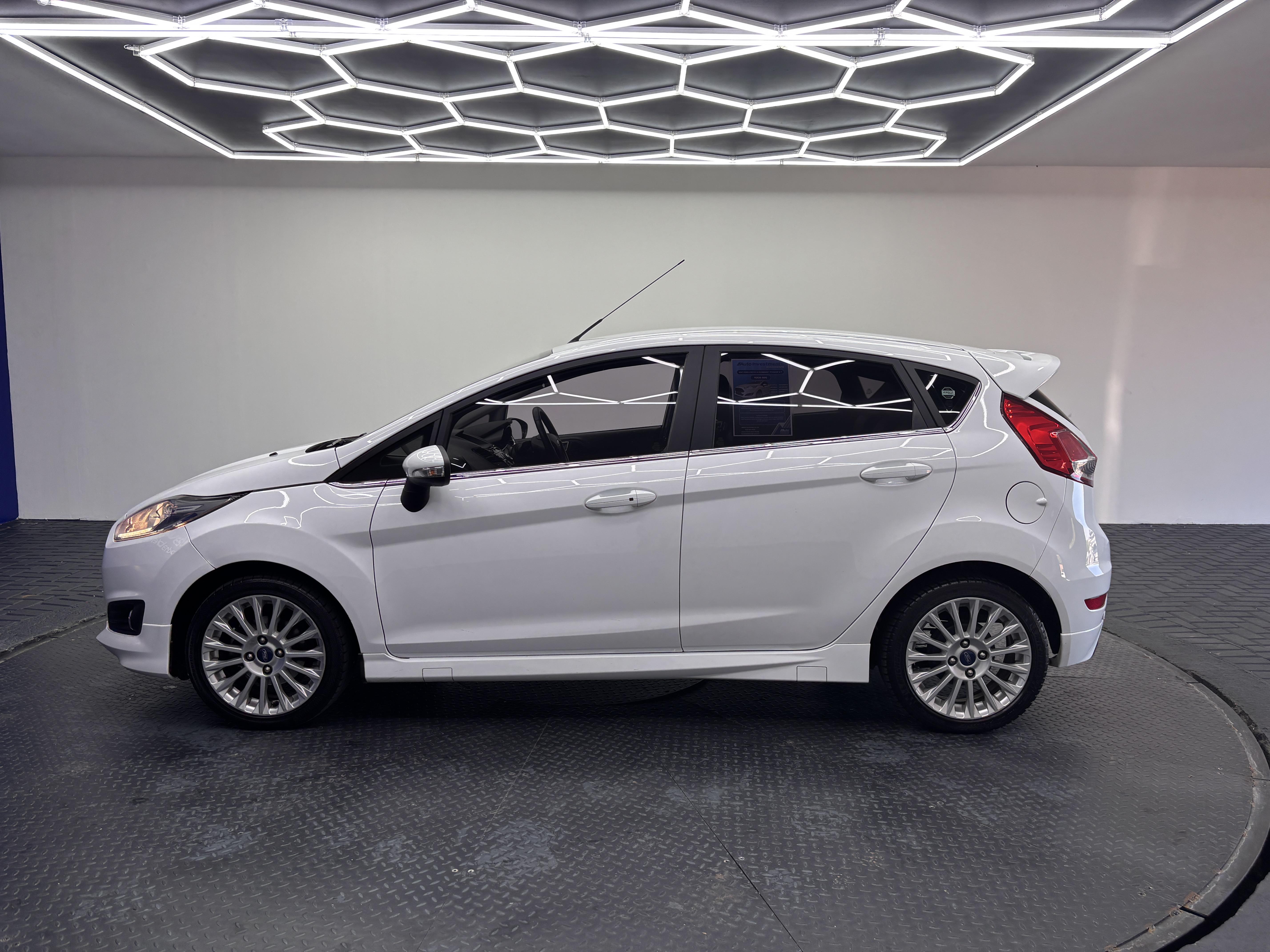FORD FIESTA 1.0 ECOBOOST TITANIUM POWERSHIFT 5DR