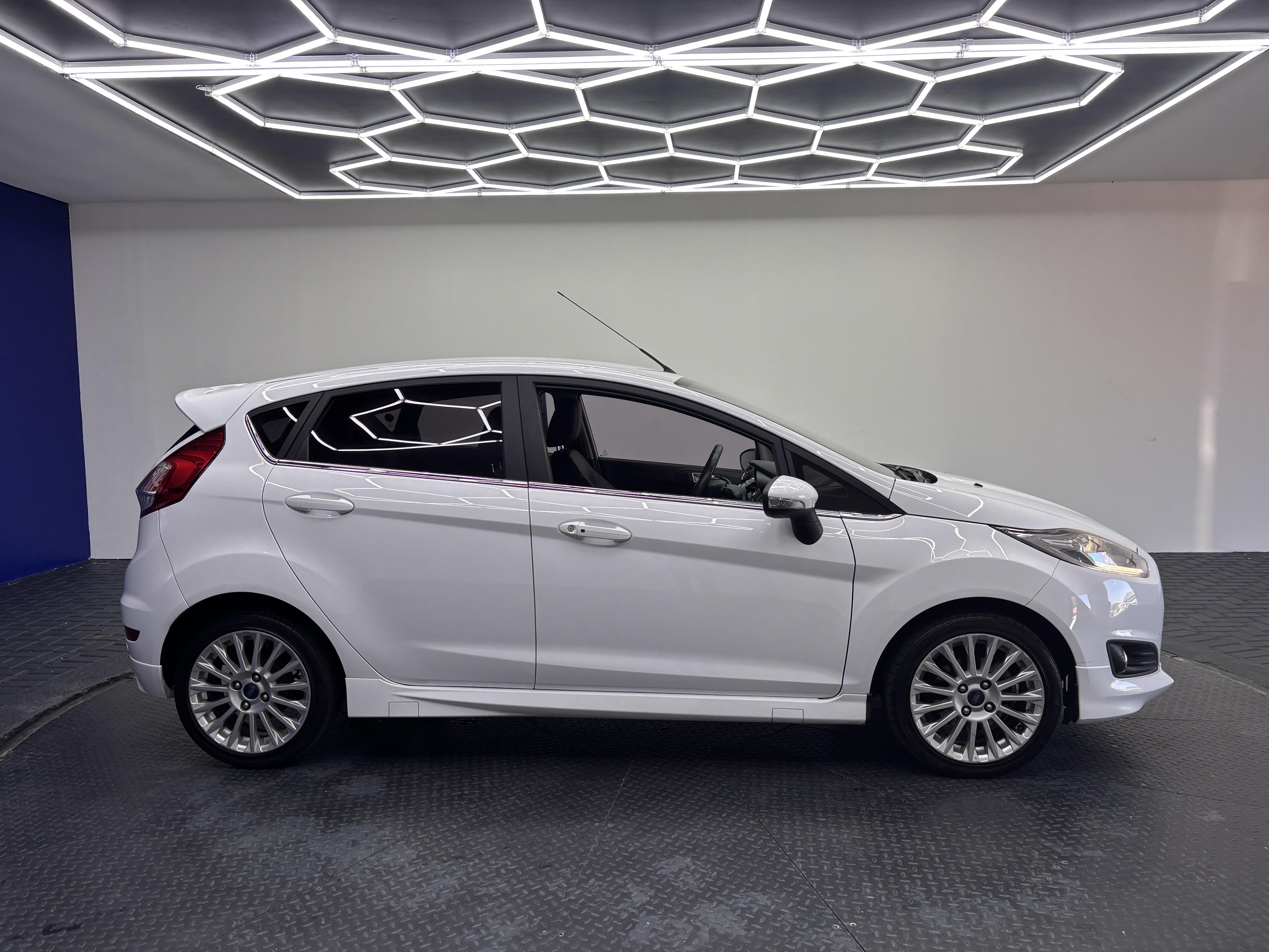 FORD FIESTA 1.0 ECOBOOST TITANIUM POWERSHIFT 5DR