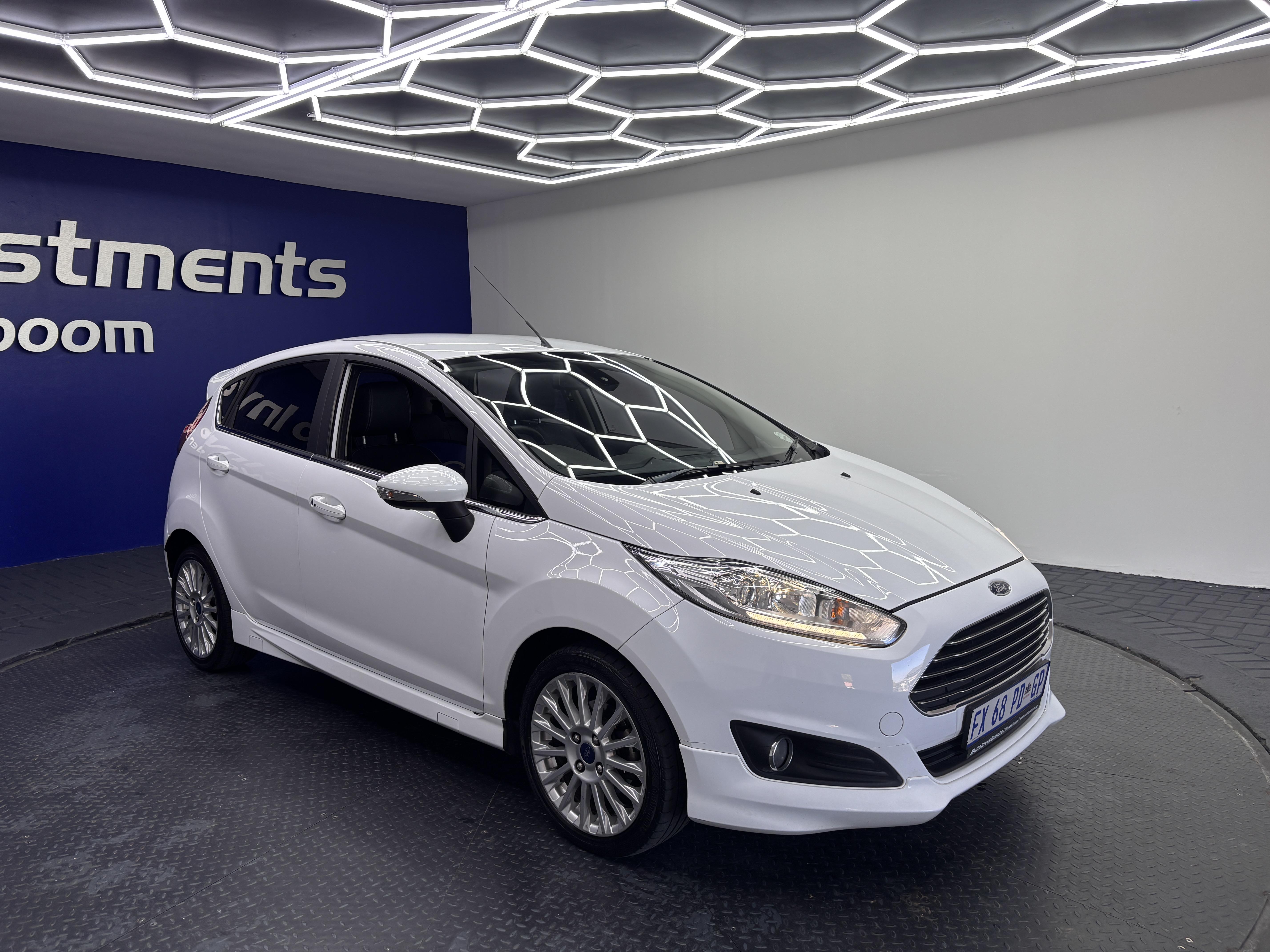 FORD FIESTA 1.0 ECOBOOST TITANIUM POWERSHIFT 5DR