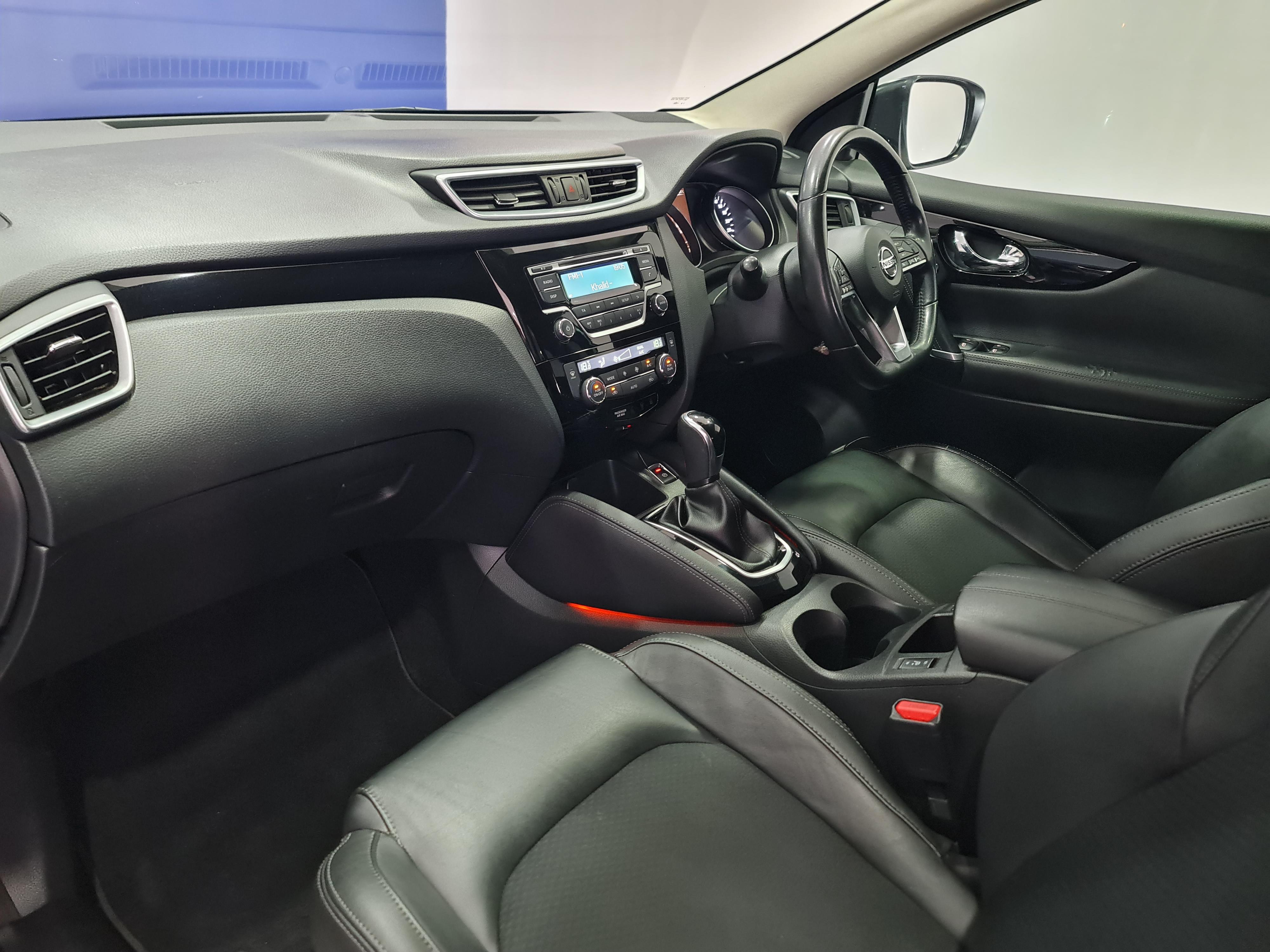 NISSAN QASHQAI 1.2T ACENTA CVT