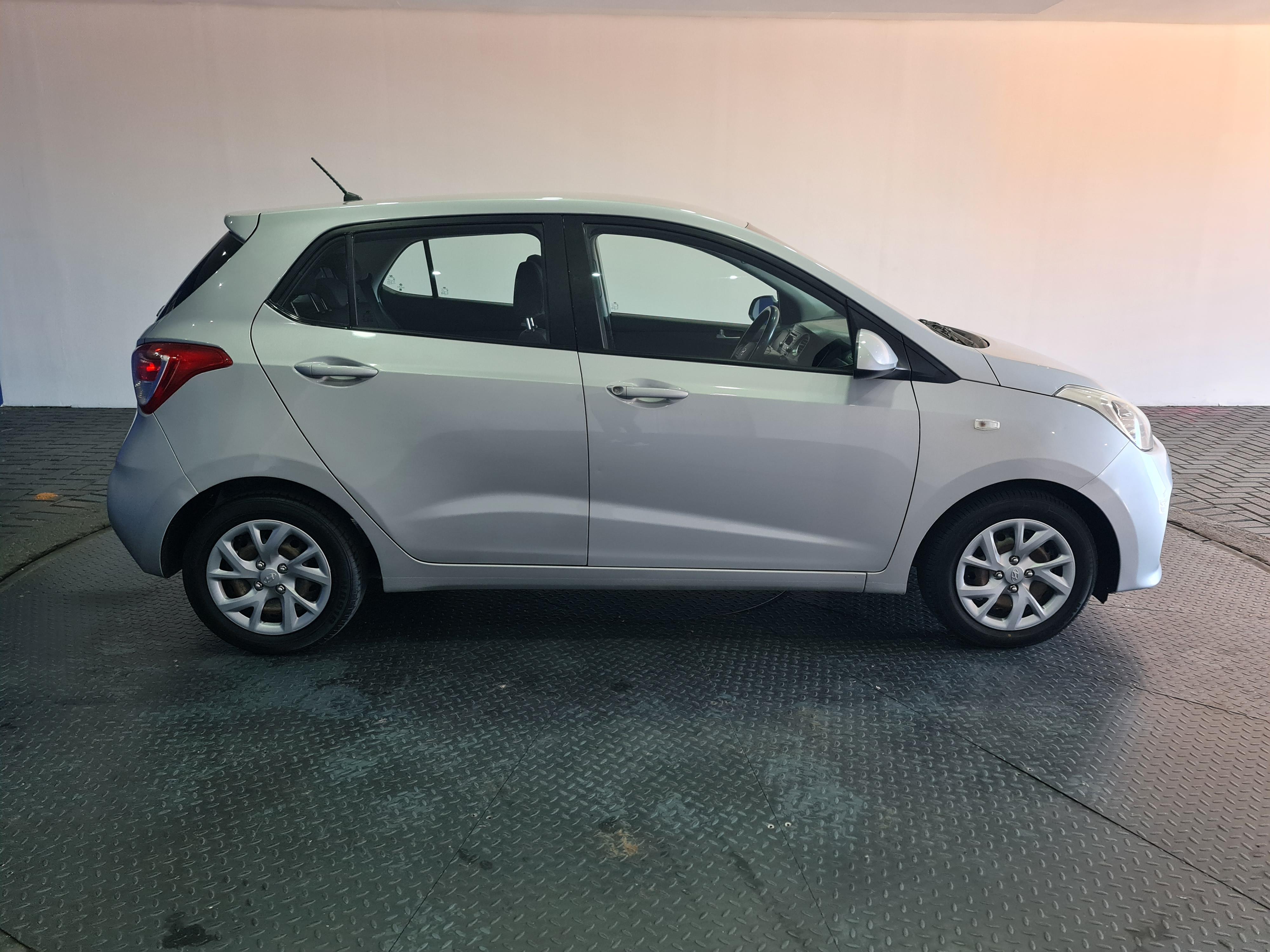 HYUNDAI I10 GRAND  1.0 MOTION