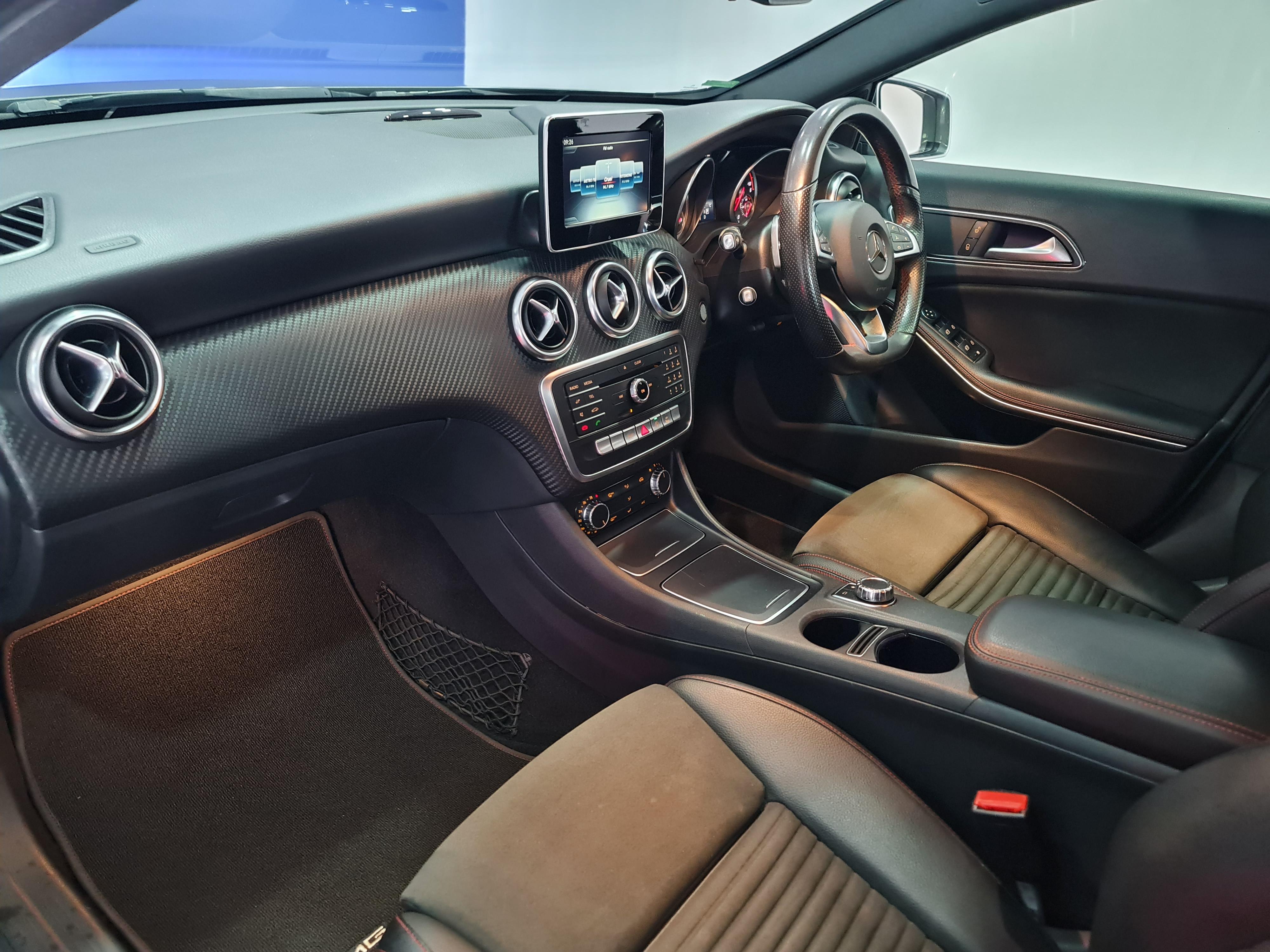 MERCEDES-BENZ A CLASS A 220D AMG A/T
