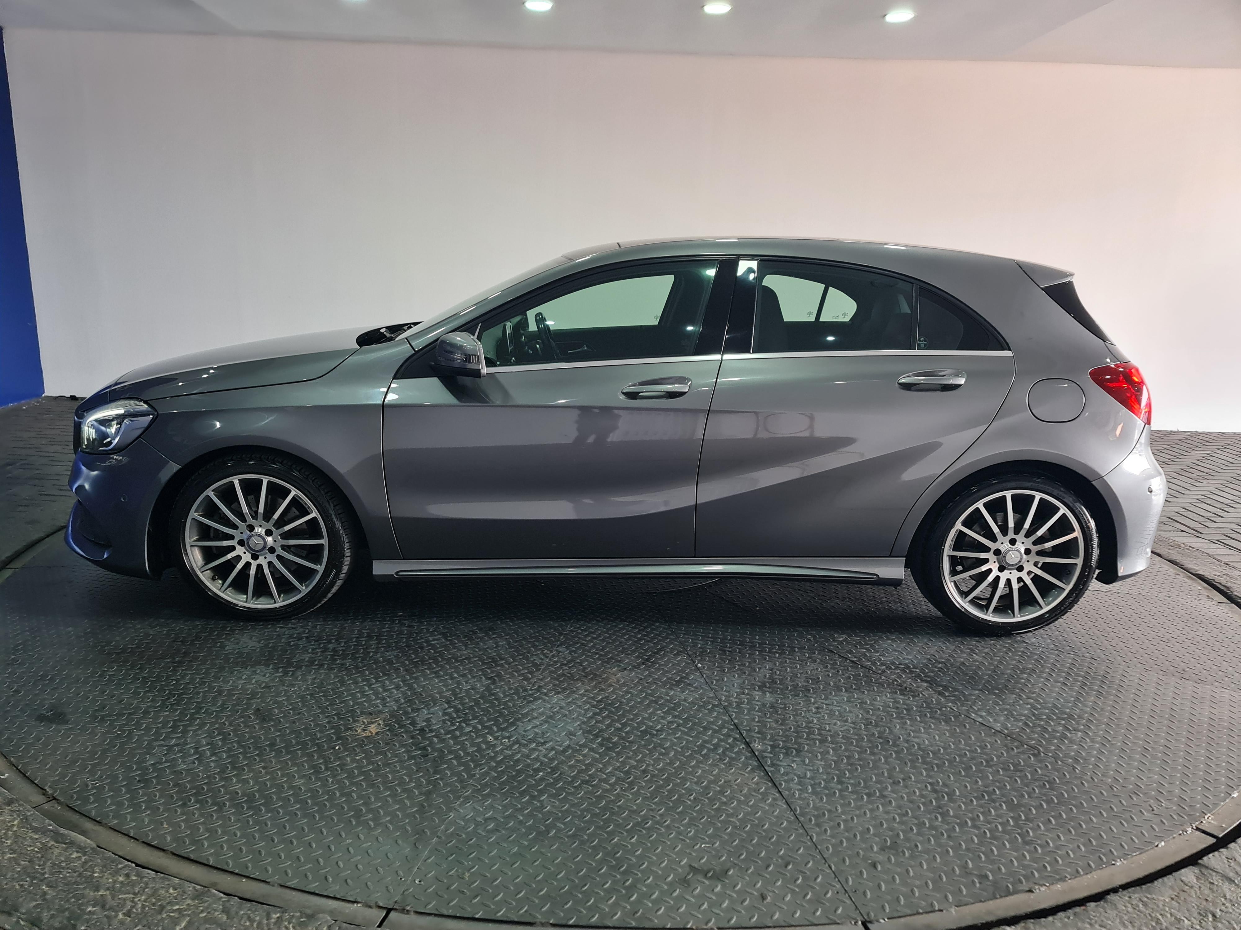 MERCEDES-BENZ A CLASS A 220D AMG A/T