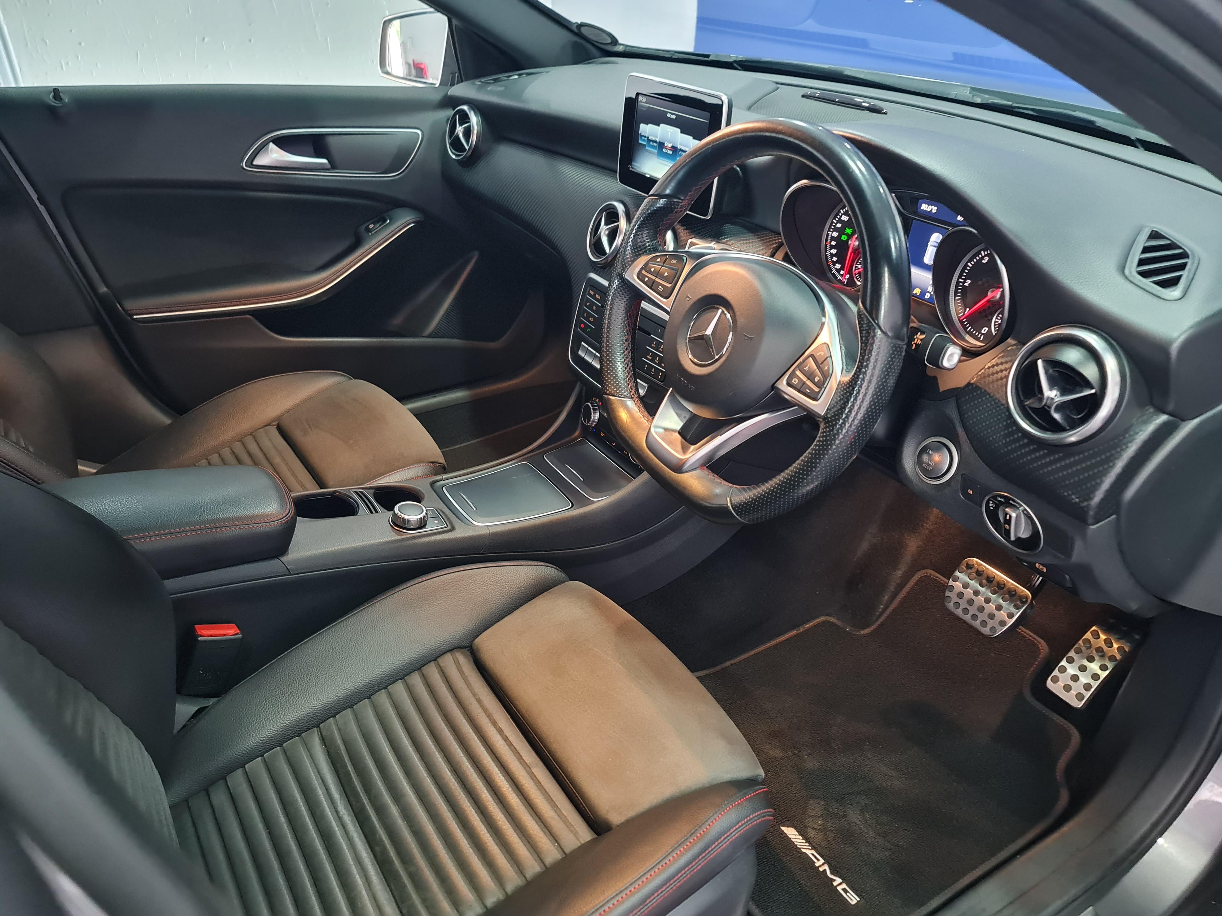 MERCEDES-BENZ A CLASS A 220D AMG A/T