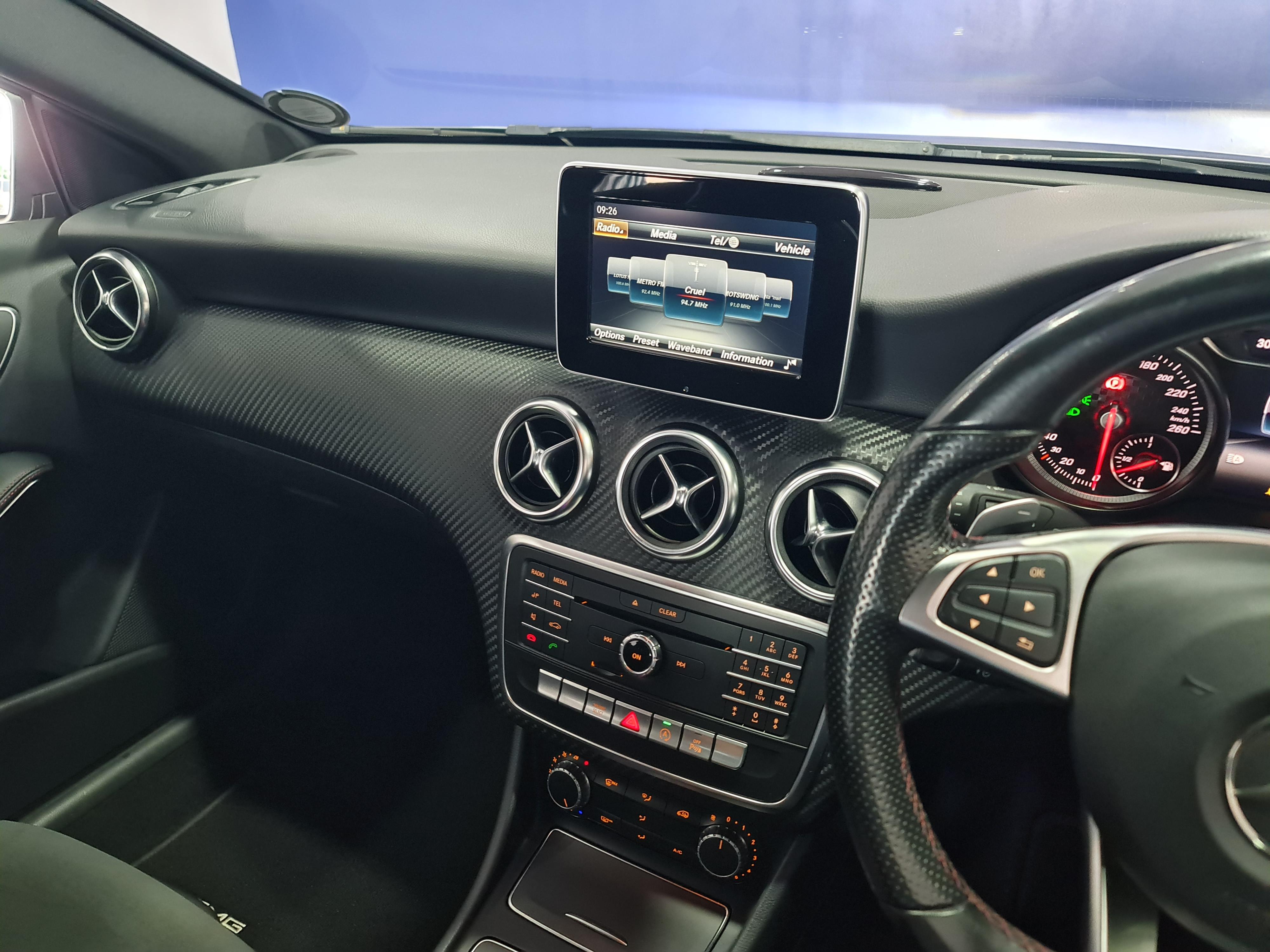 MERCEDES-BENZ A CLASS A 220D AMG A/T
