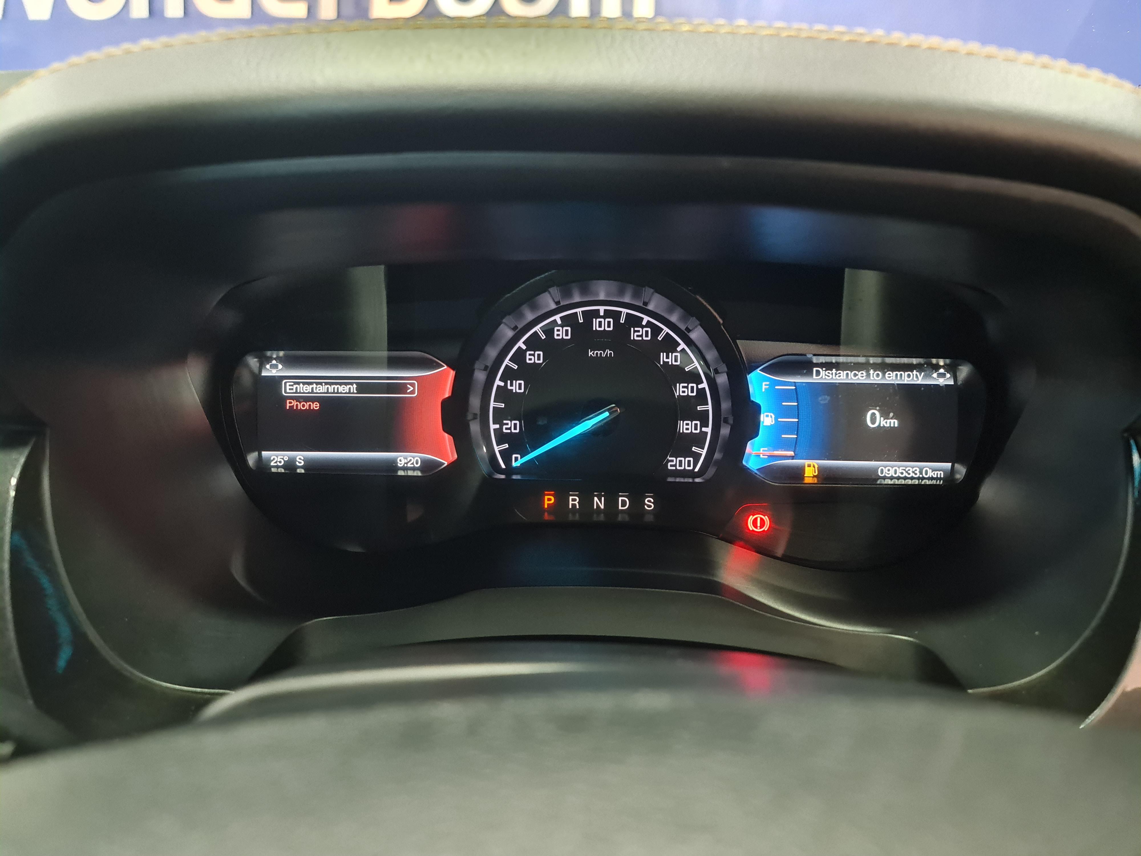 FORD RANGER 2.0D BI-TURBO WILDTRAK 4X4 A/T P/U D/C