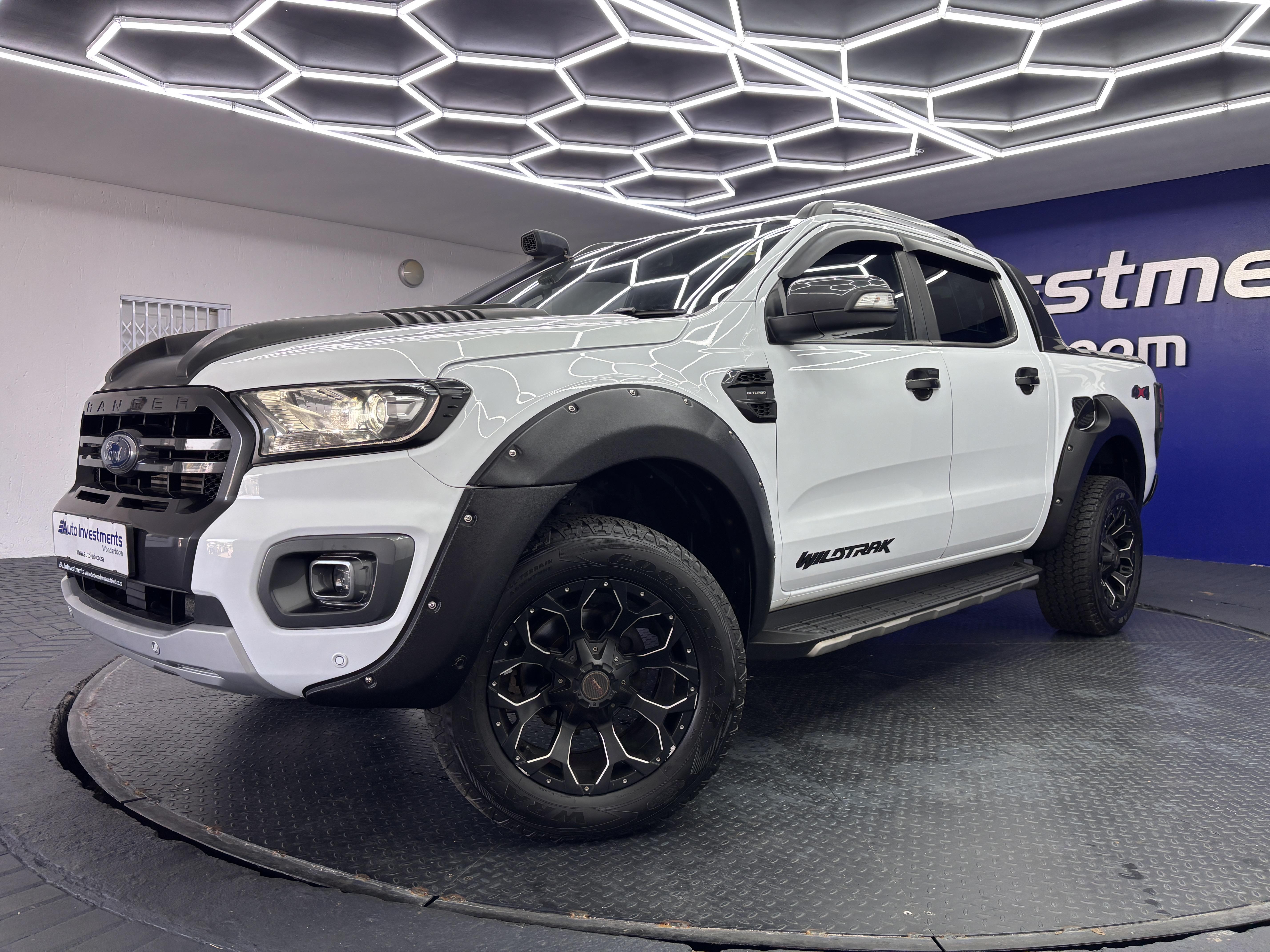 FORD RANGER 2.0D BI-TURBO WILDTRAK 4X4 A/T P/U D/C