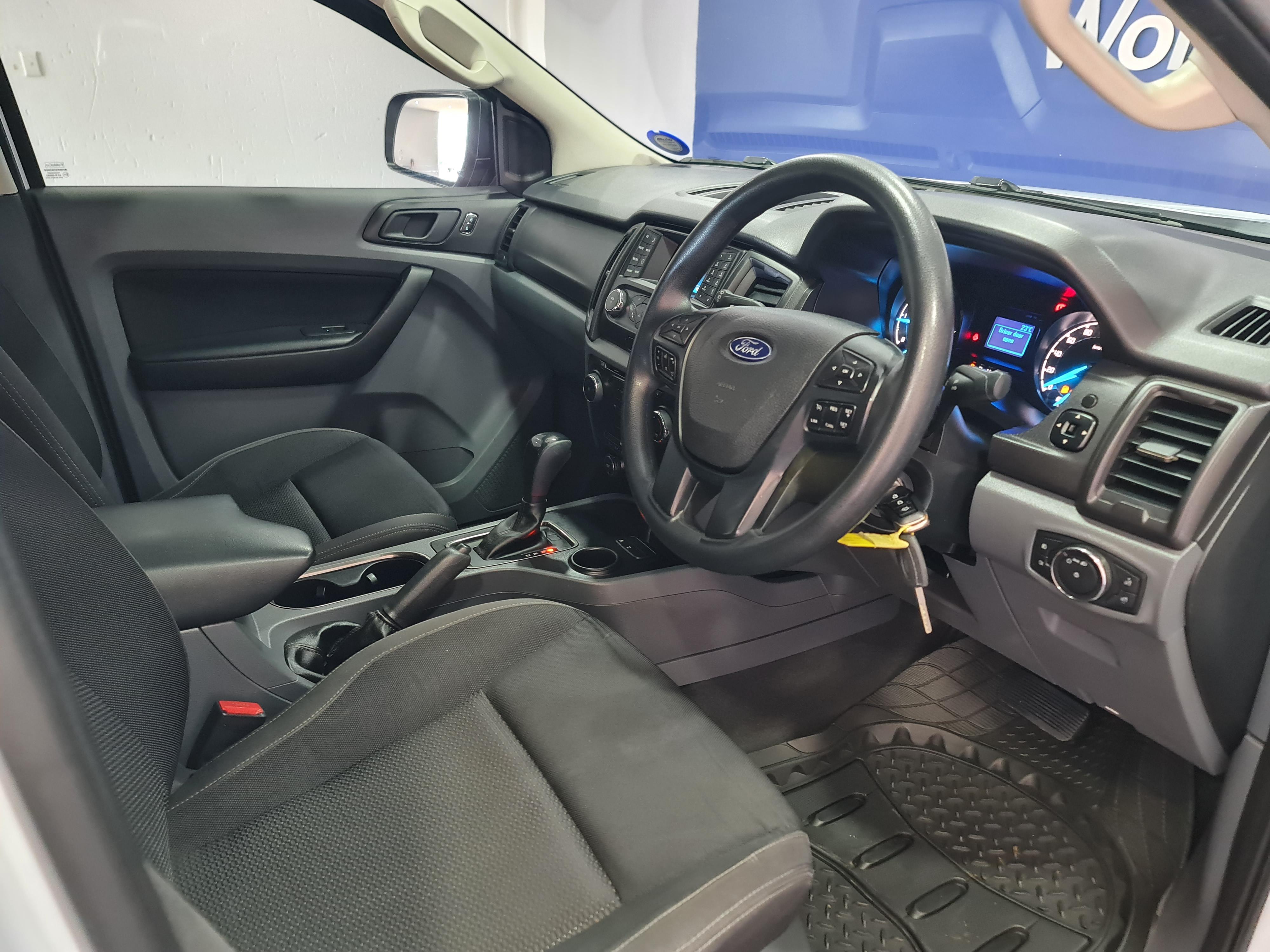 FORD EVEREST 2.2 TDCI  XLS A/T