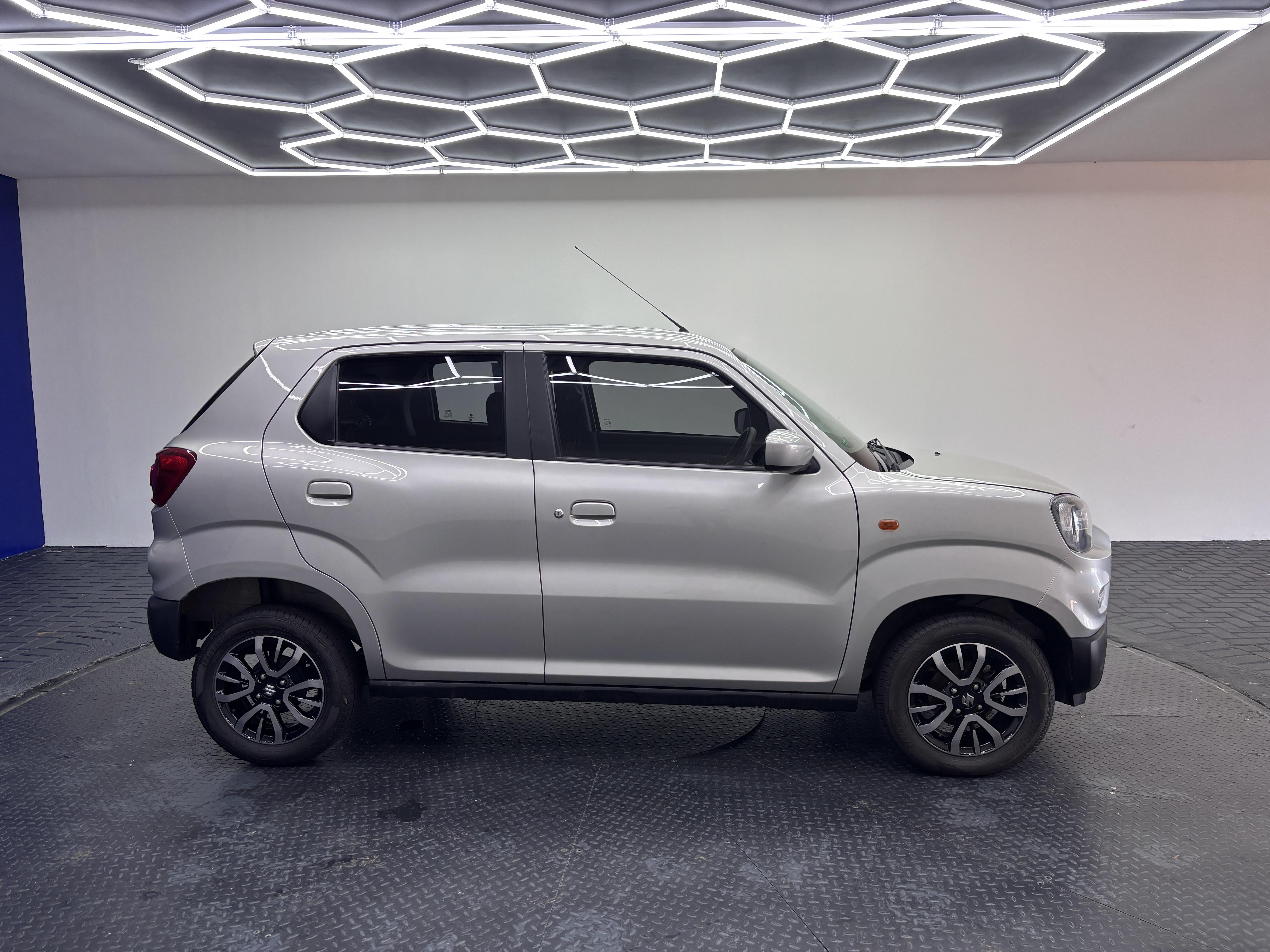 SUZUKI S-PRESSO 1.0 GL+ AMT