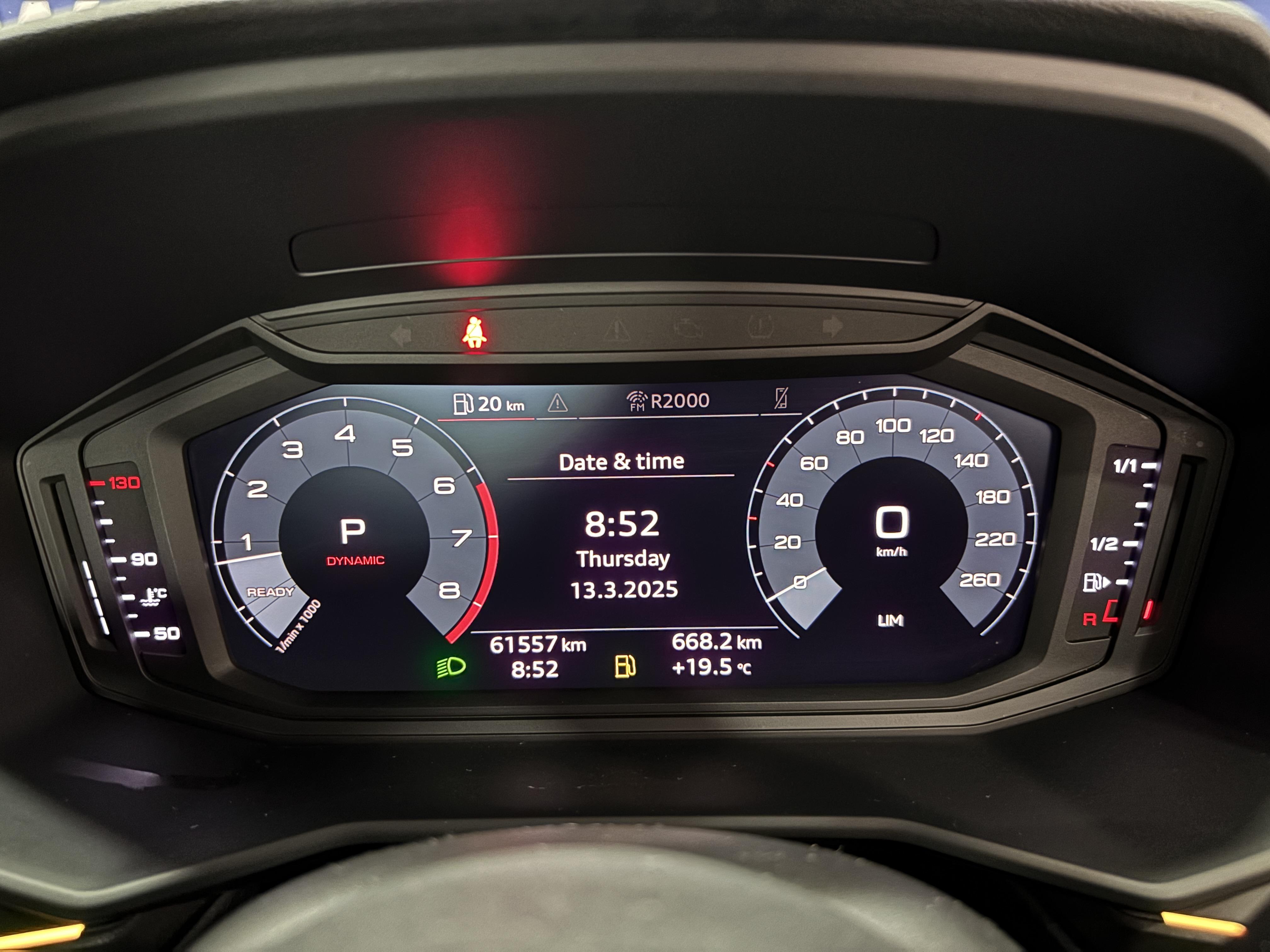 AUDI A1 SPORTBACK 35 TFSI ADVANCED S TRONIC