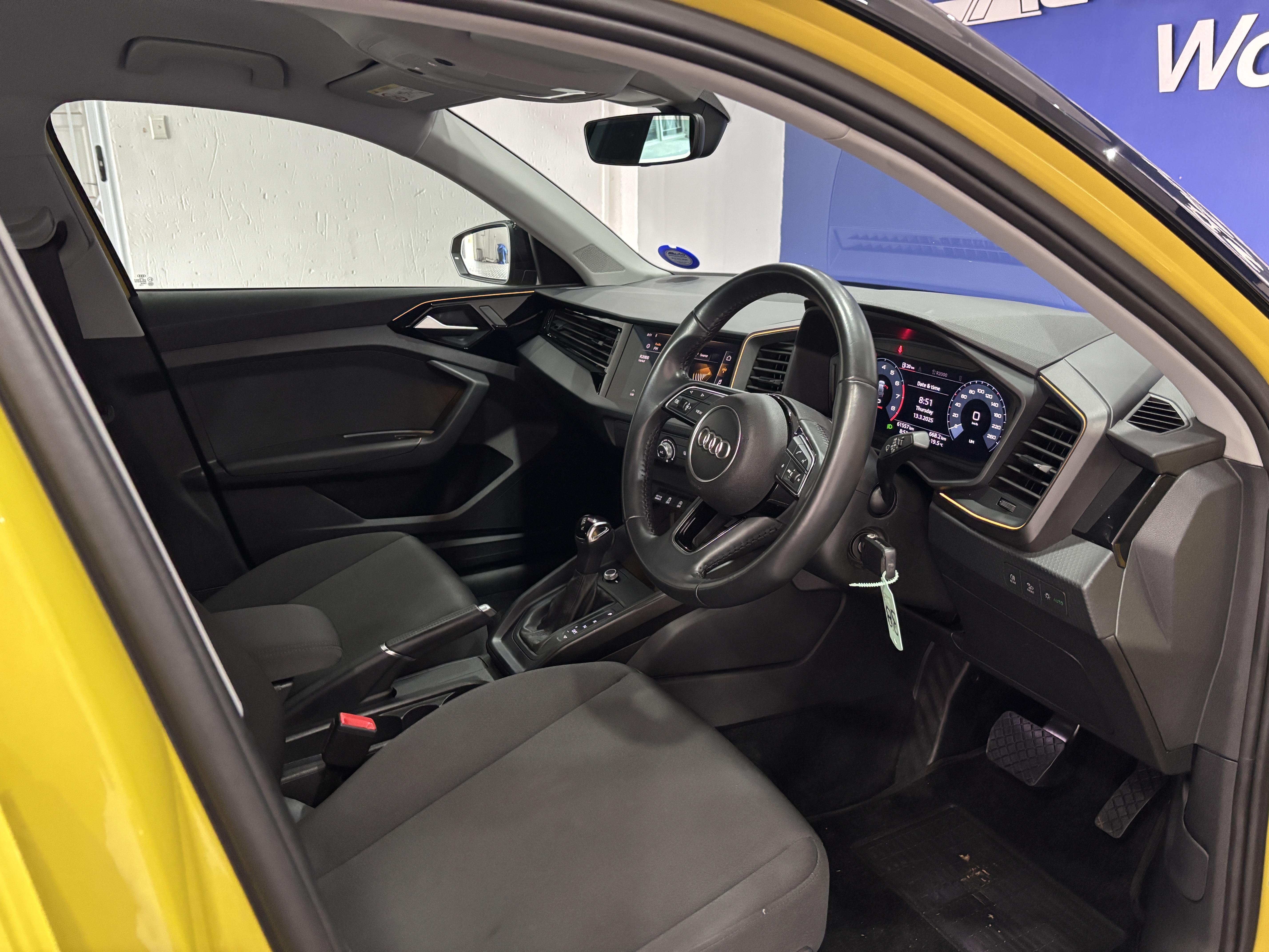 AUDI A1 SPORTBACK 35 TFSI ADVANCED S TRONIC