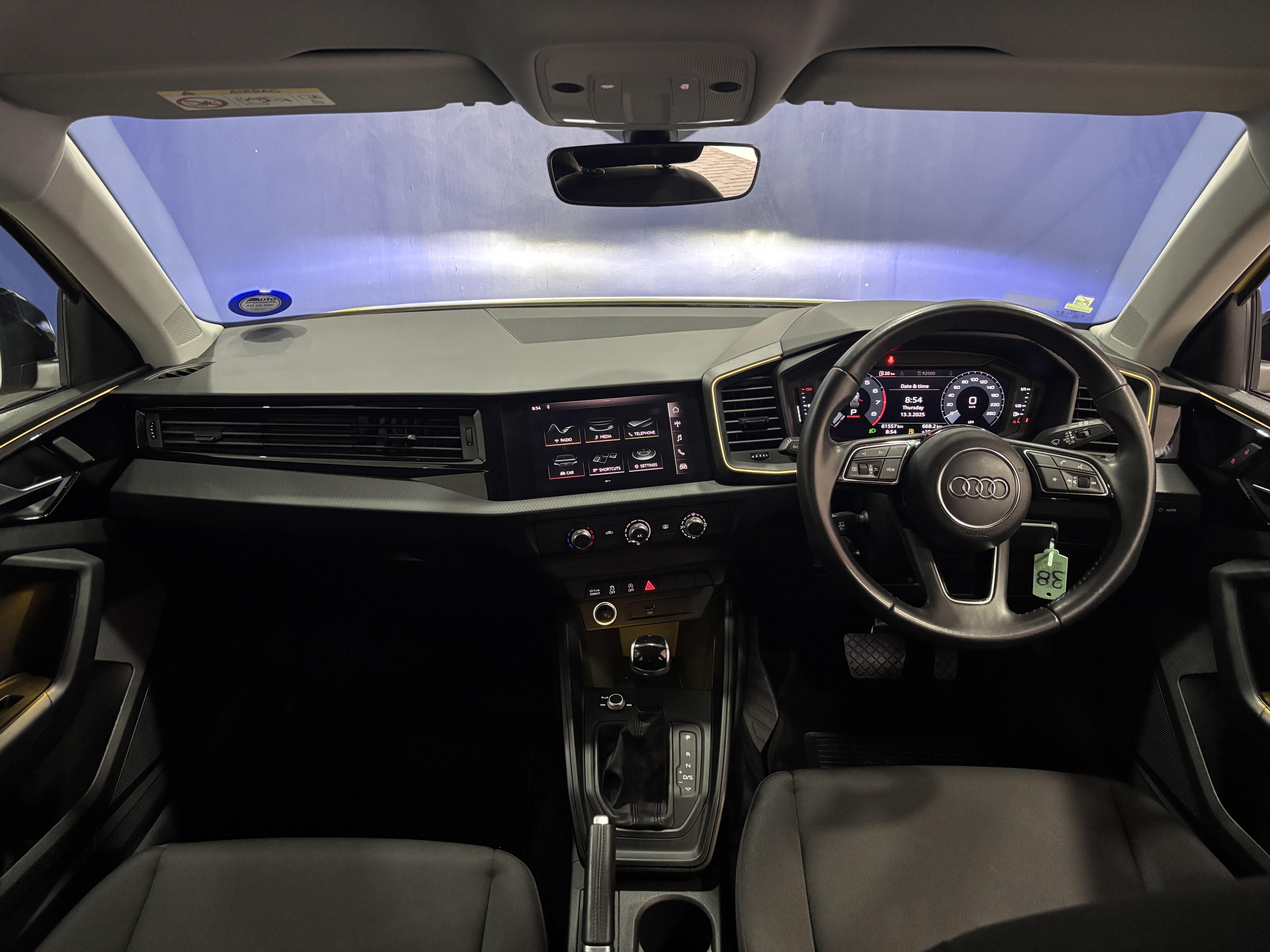 AUDI A1 SPORTBACK 35 TFSI ADVANCED S TRONIC
