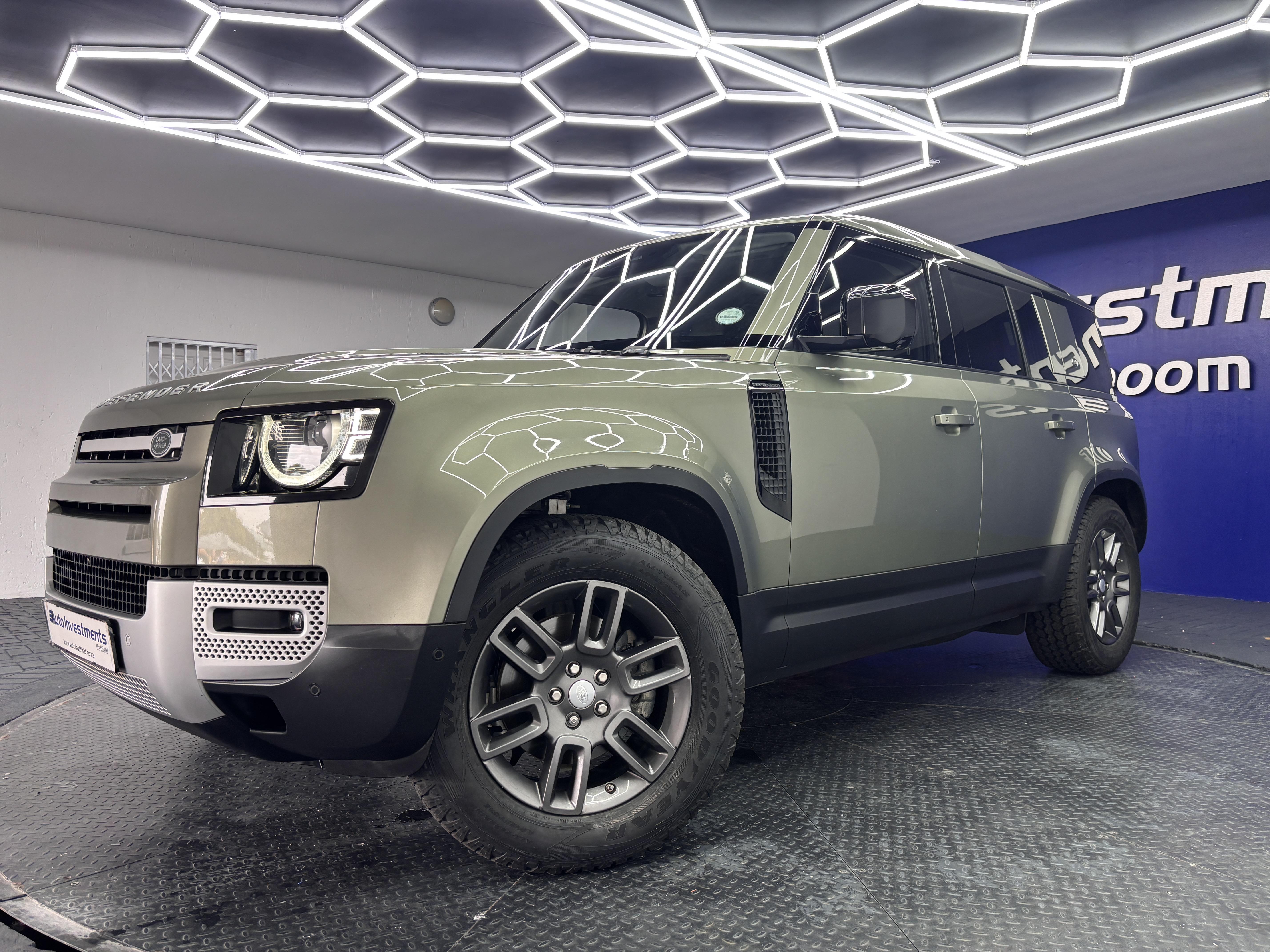 LAND ROVER DEFENDER 110 D240 SE (177KW)