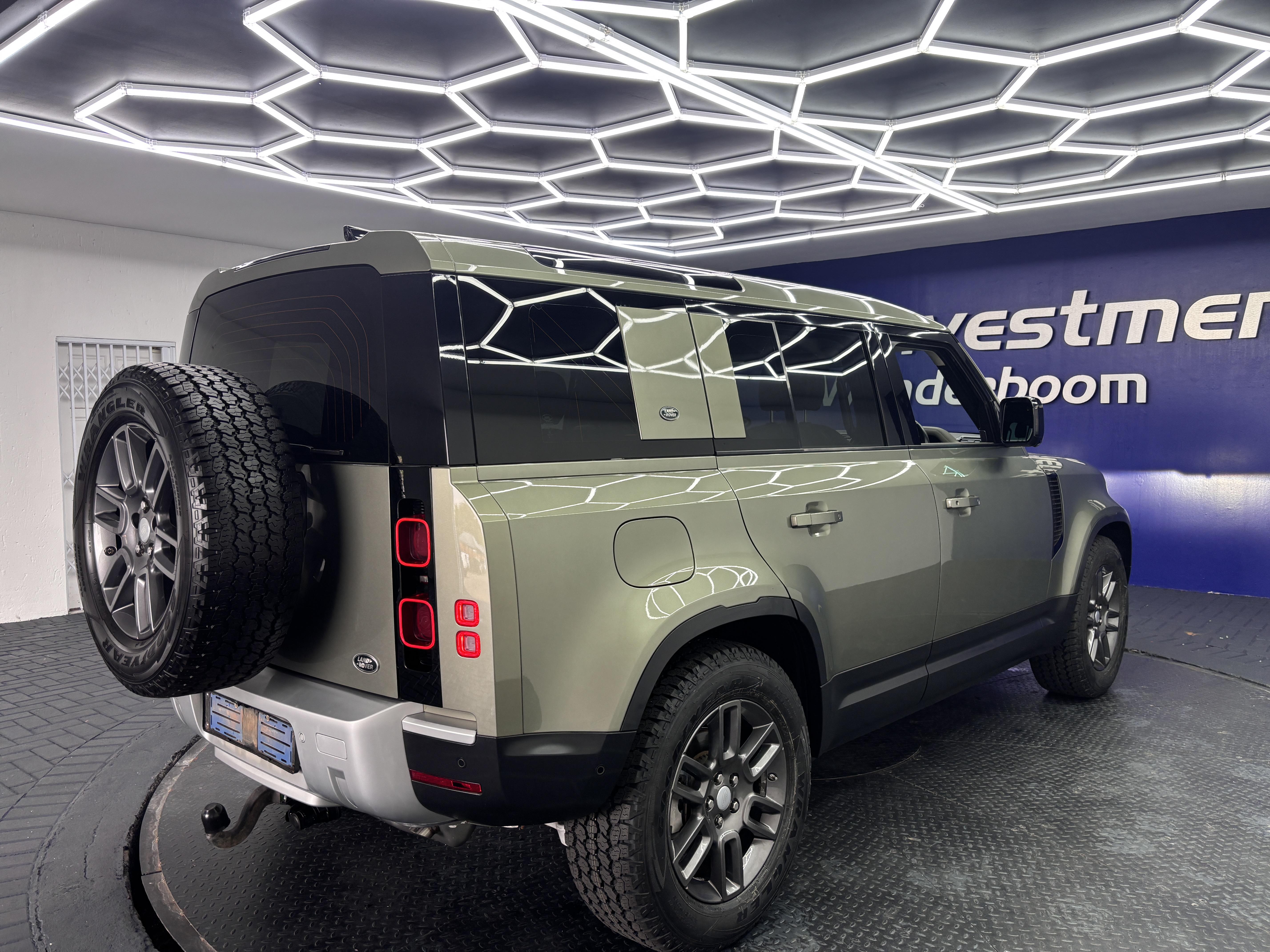 LAND ROVER DEFENDER 110 D240 SE (177KW)
