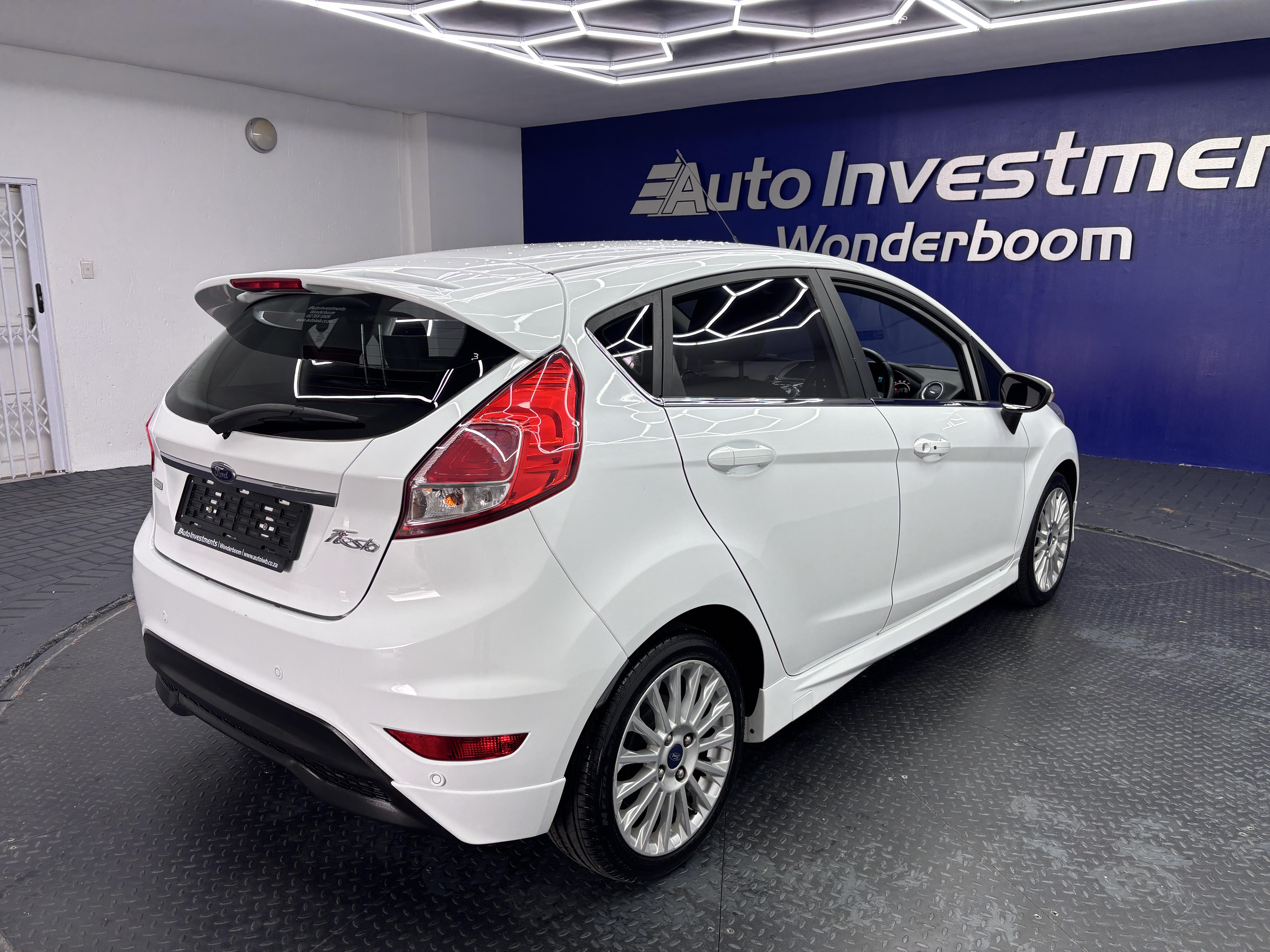 FORD FIESTA 1.0 ECOBOOST TITANIUM POWERSHIFT 5DR