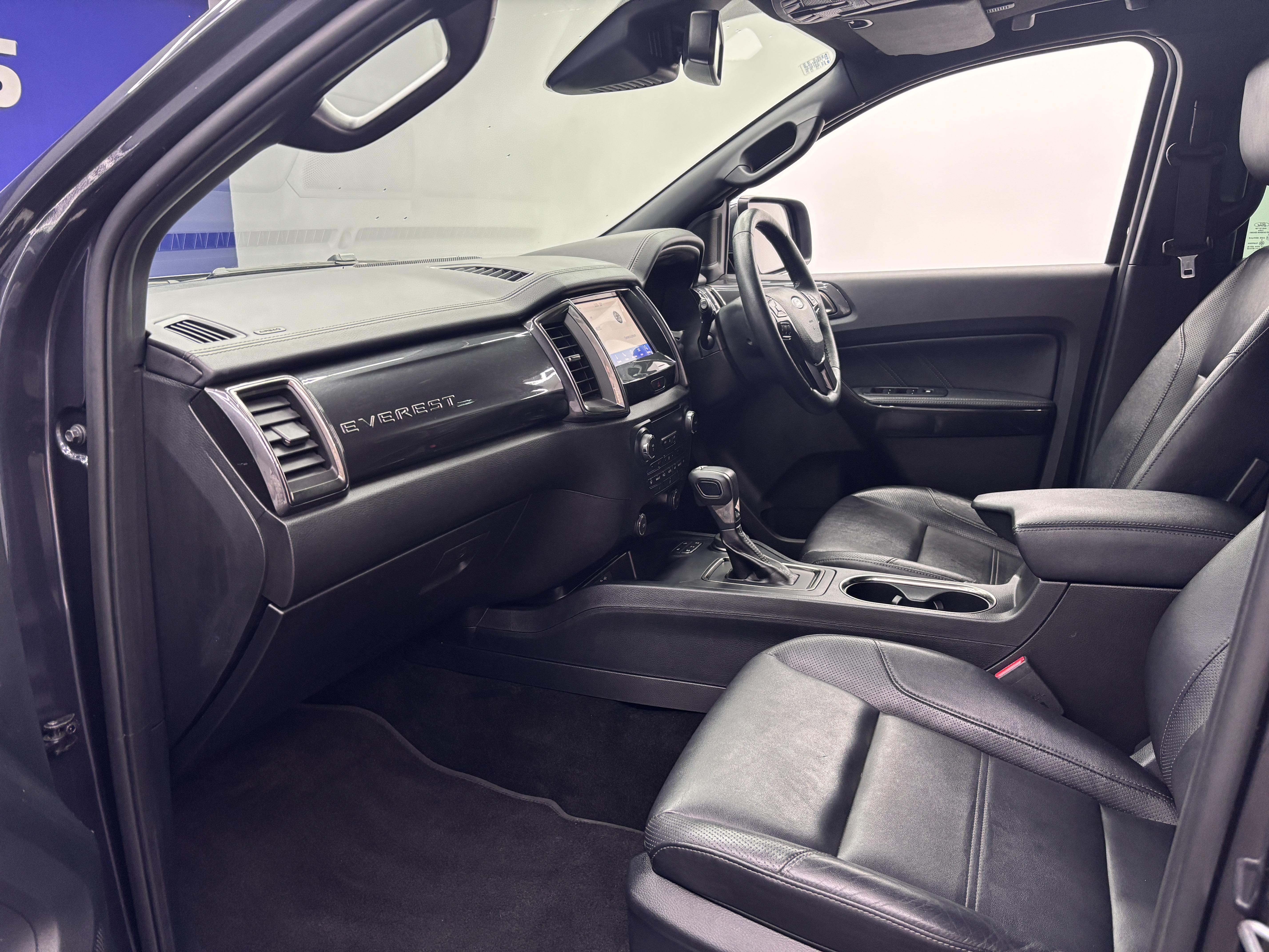 FORD EVEREST 2.0D BI-TURBO LTD 4X4 A/T