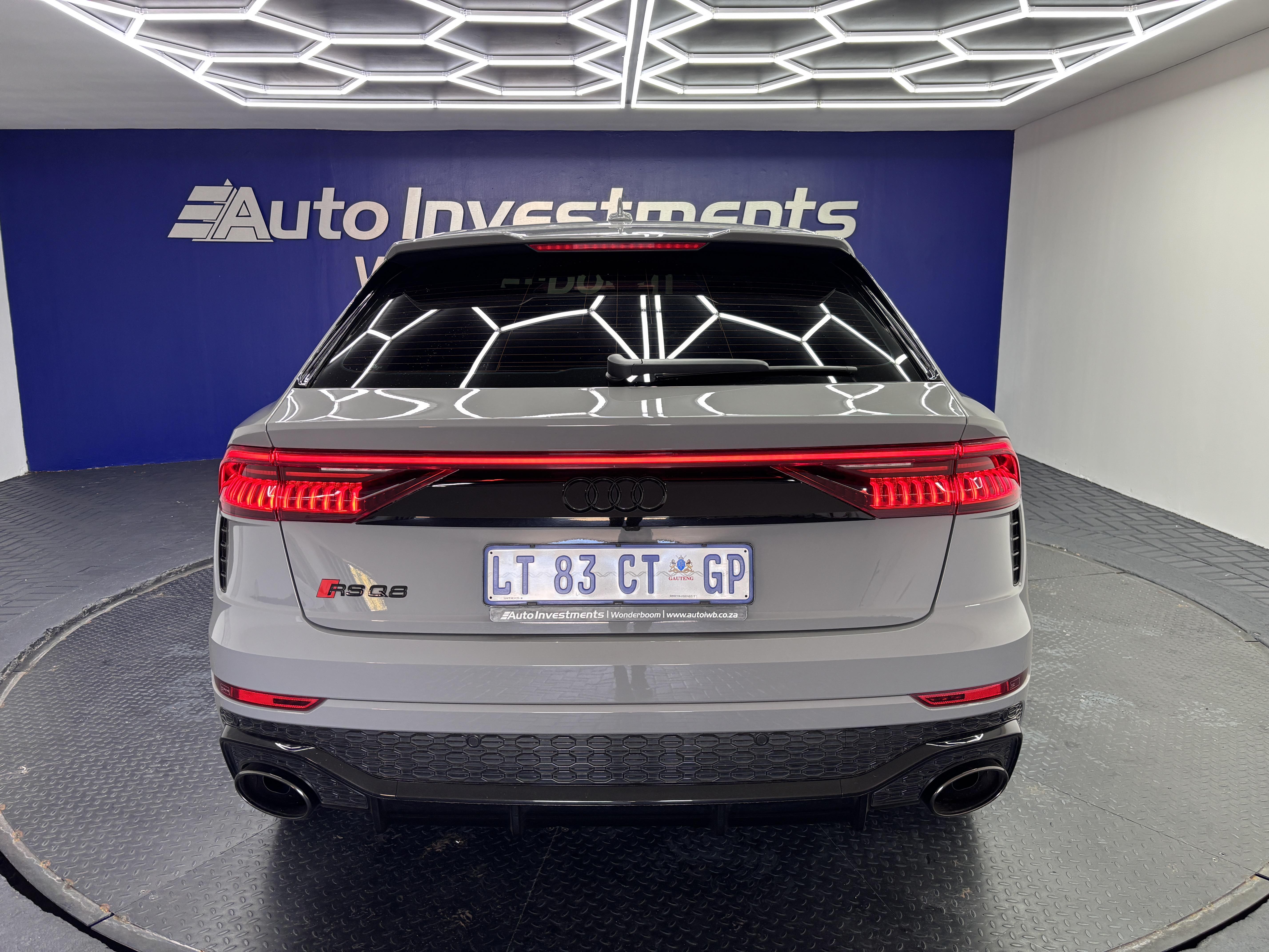 AUDI Q8 RS  QUATTRO (441KW)