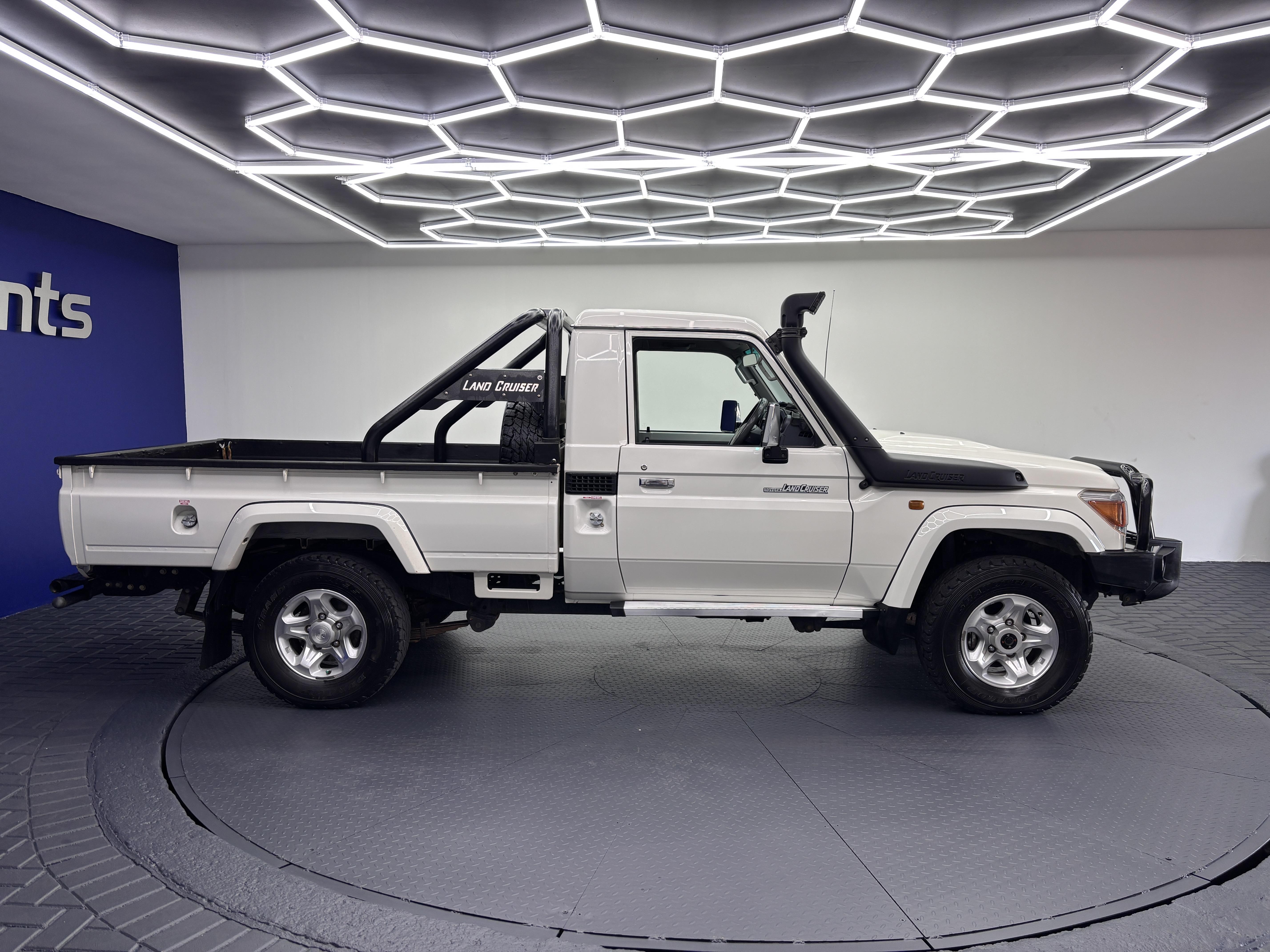 TOYOTA LAND CRUISER PICK UP LAND CRUISER 79 4.5D P/U S/C