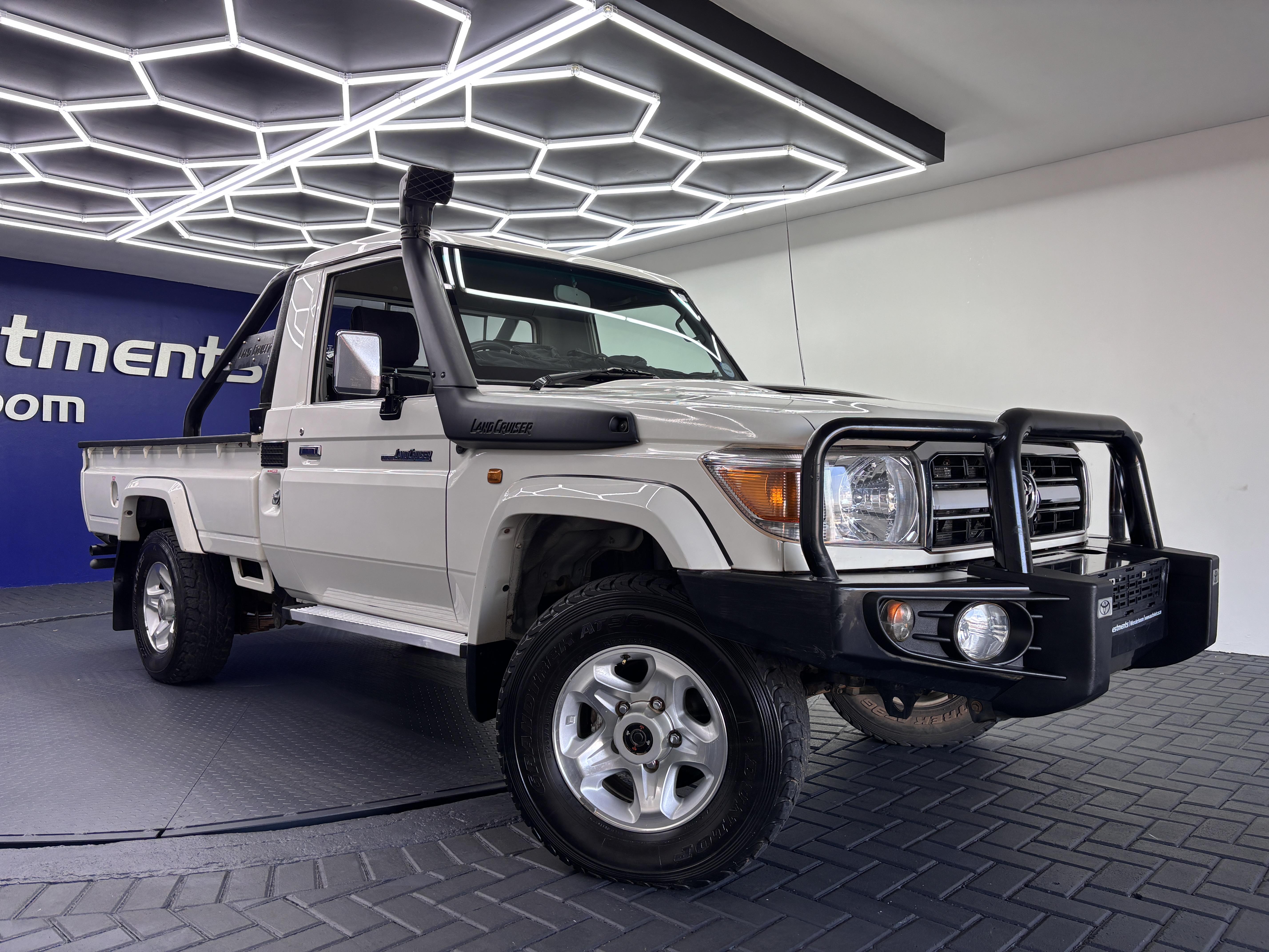 TOYOTA LAND CRUISER PICK UP LAND CRUISER 79 4.5D P/U S/C