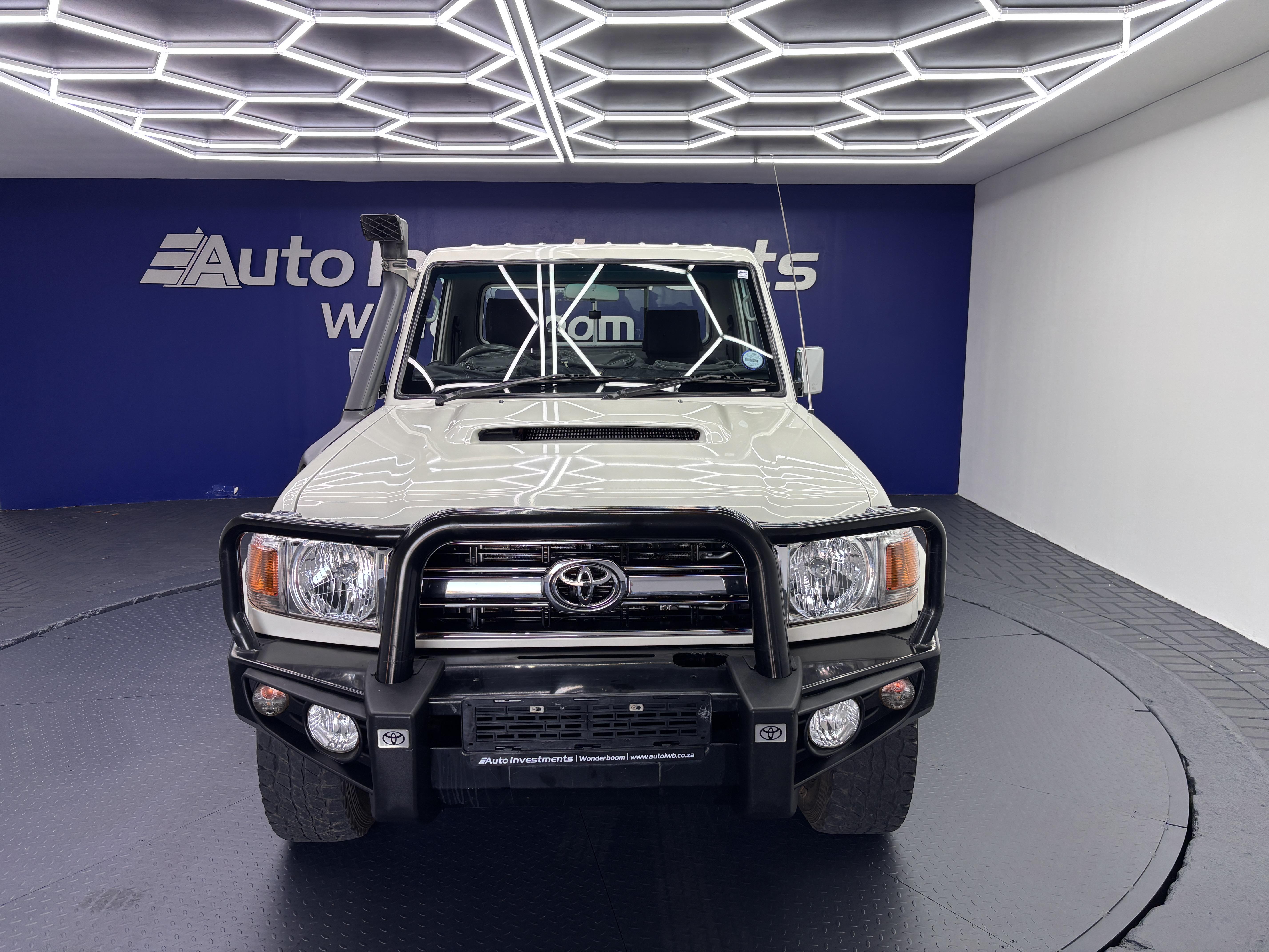 TOYOTA LAND CRUISER PICK UP LAND CRUISER 79 4.5D P/U S/C