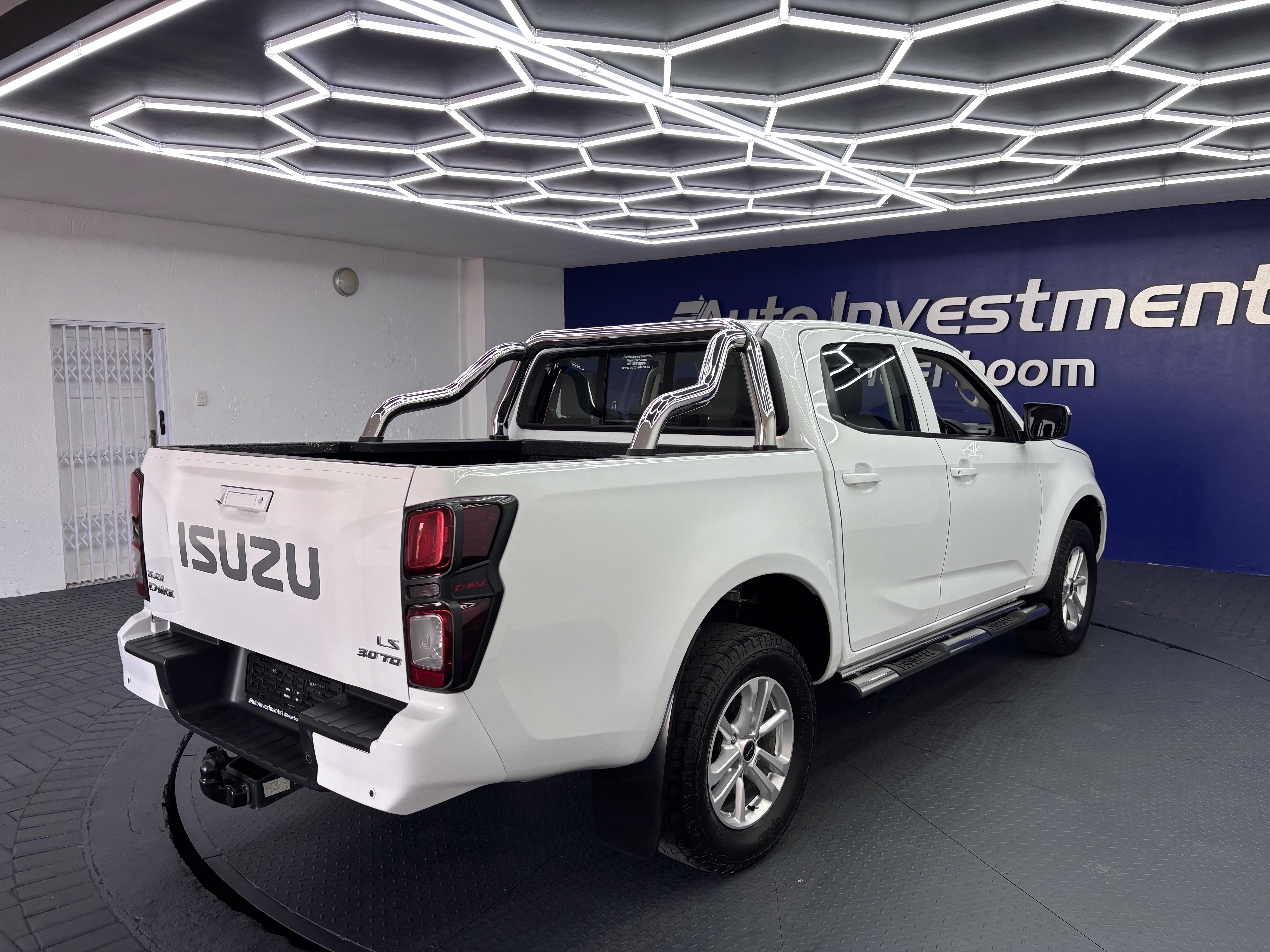 ISUZU D-MAX 3.0 DDI LS 4X4 A/T D/C P/U