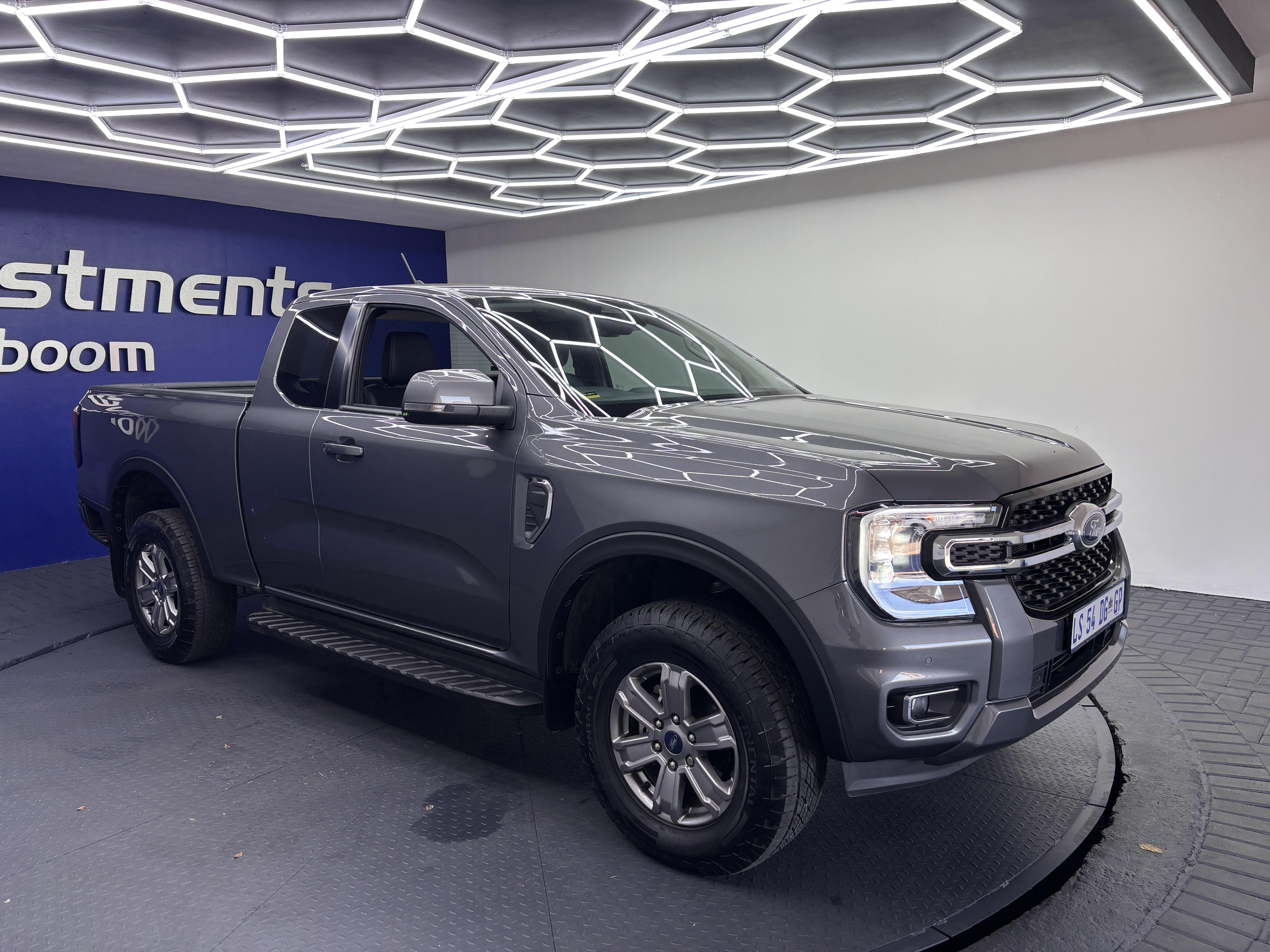 FORD RANGER 2.0D BI TURBO XLT HR A/T 4X4 SUPER CAB P/U