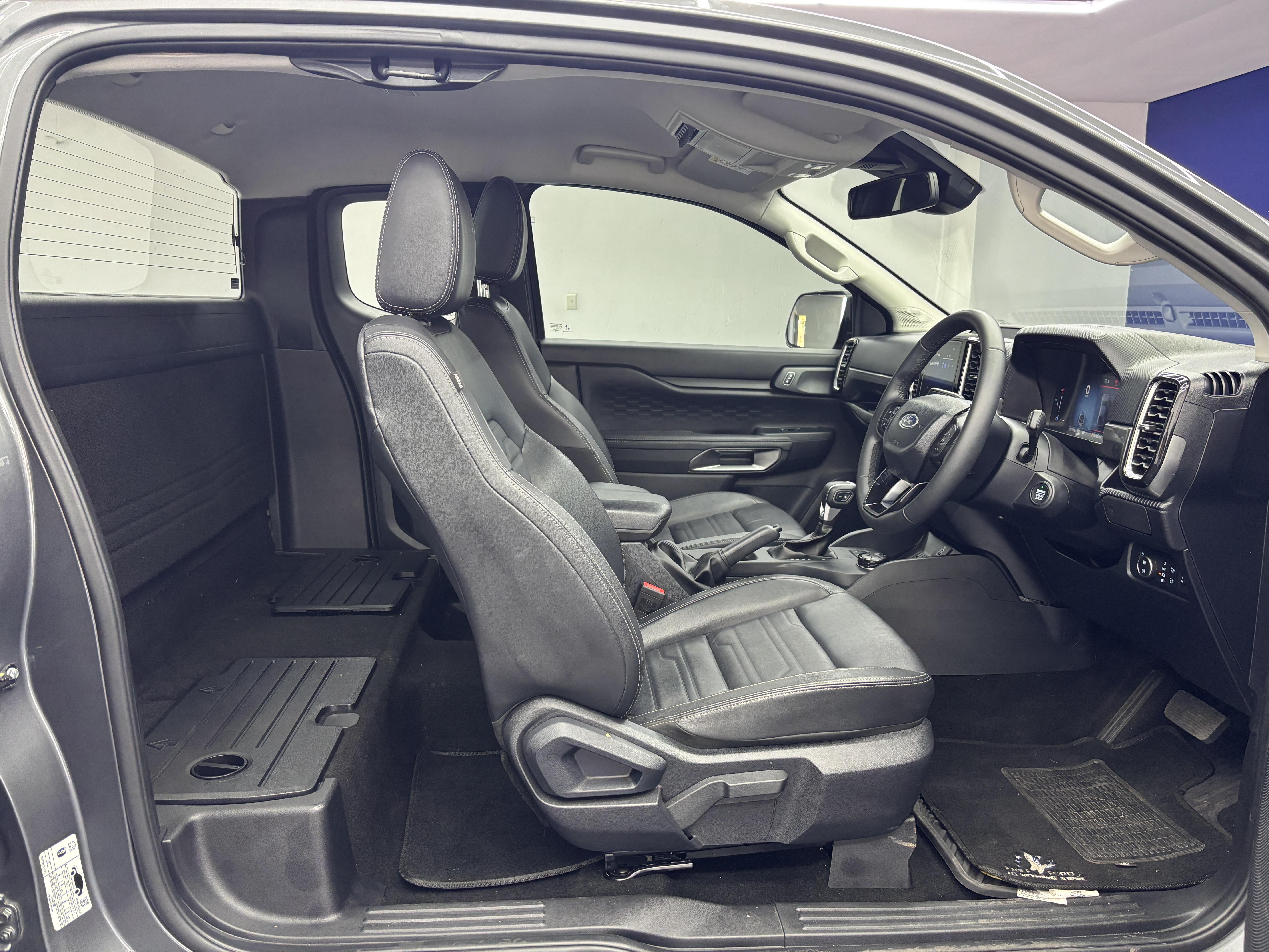 FORD RANGER 2.0D BI TURBO XLT HR A/T 4X4 SUPER CAB P/U