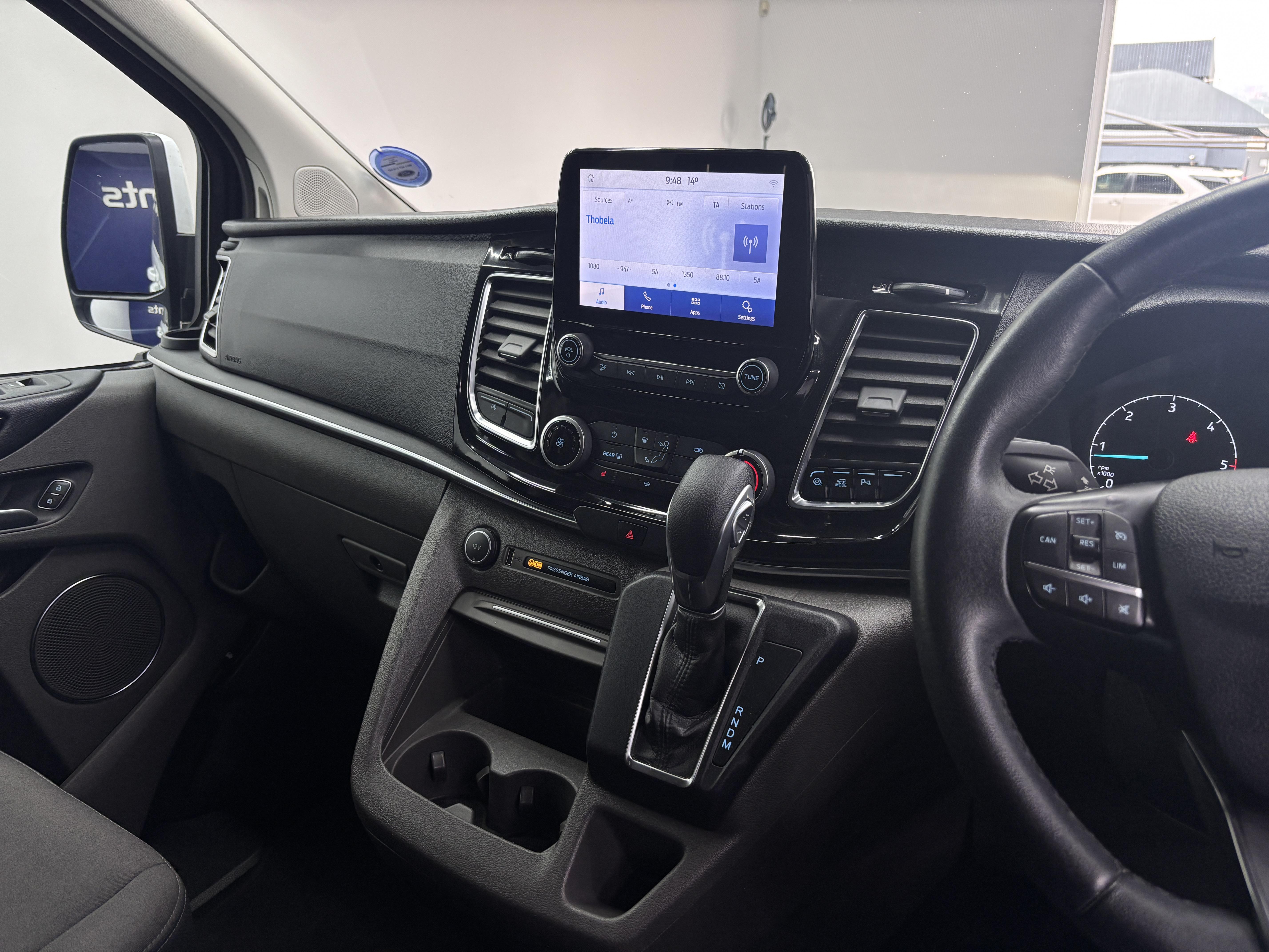 FORD TOURNEO CUSTOM LTD 2.0TDCI A/T (136KW)