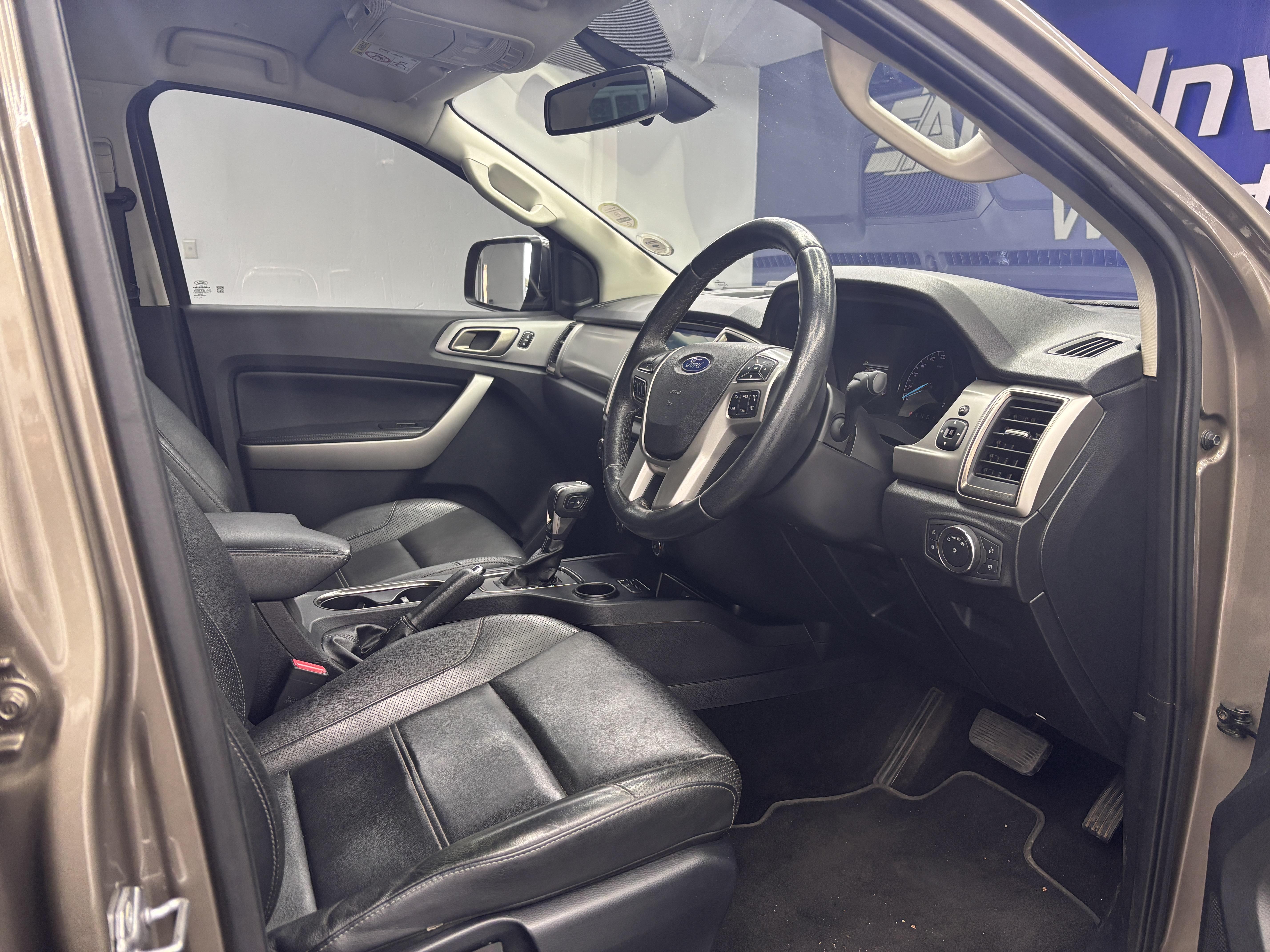 FORD EVEREST 2.0D BI-TURBO XLT A/T