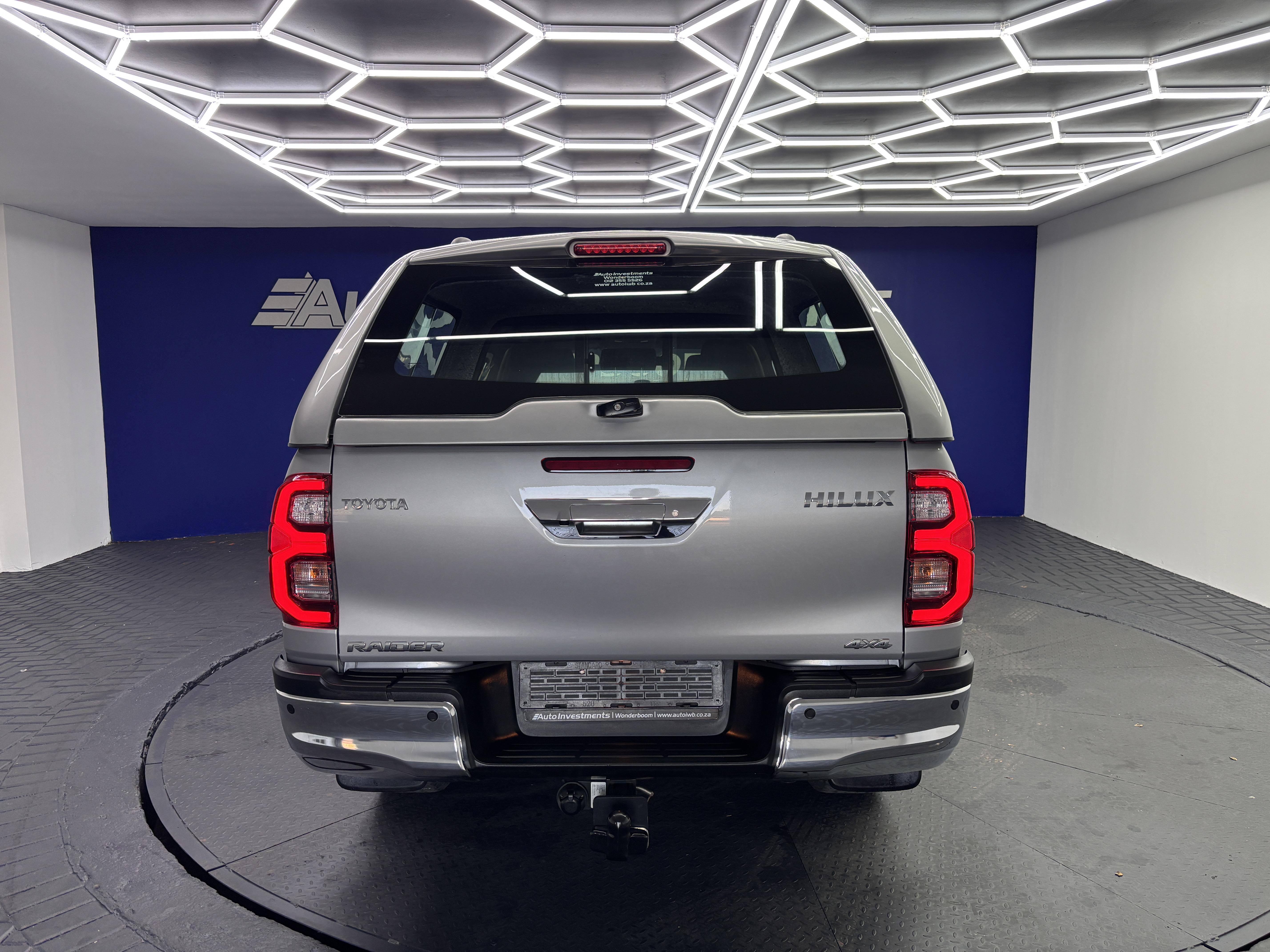 TOYOTA HILUX 2.8 GD-6 RAIDER 4X4 A/T P/U D/C