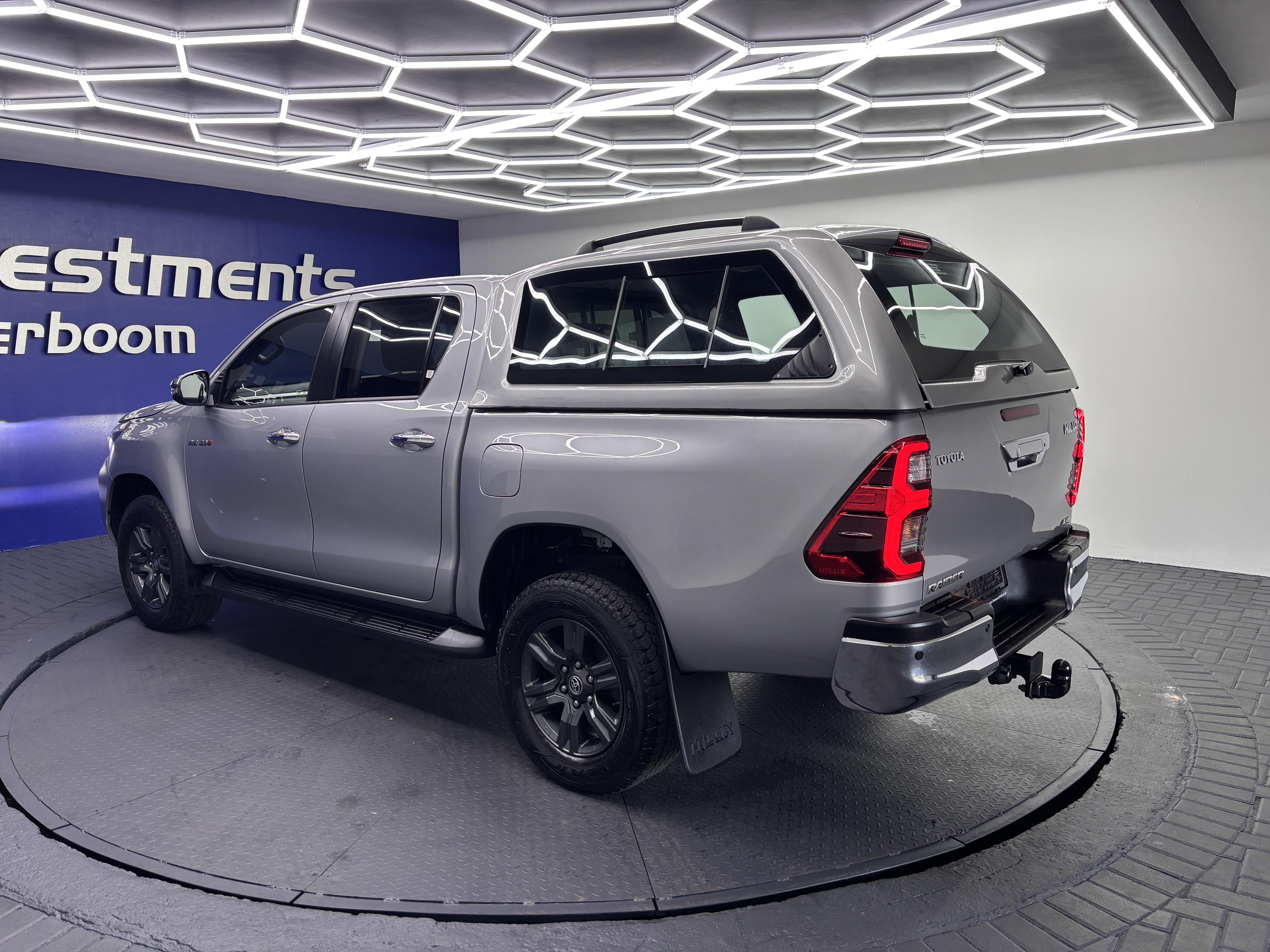 TOYOTA HILUX 2.8 GD-6 RAIDER 4X4 A/T P/U D/C